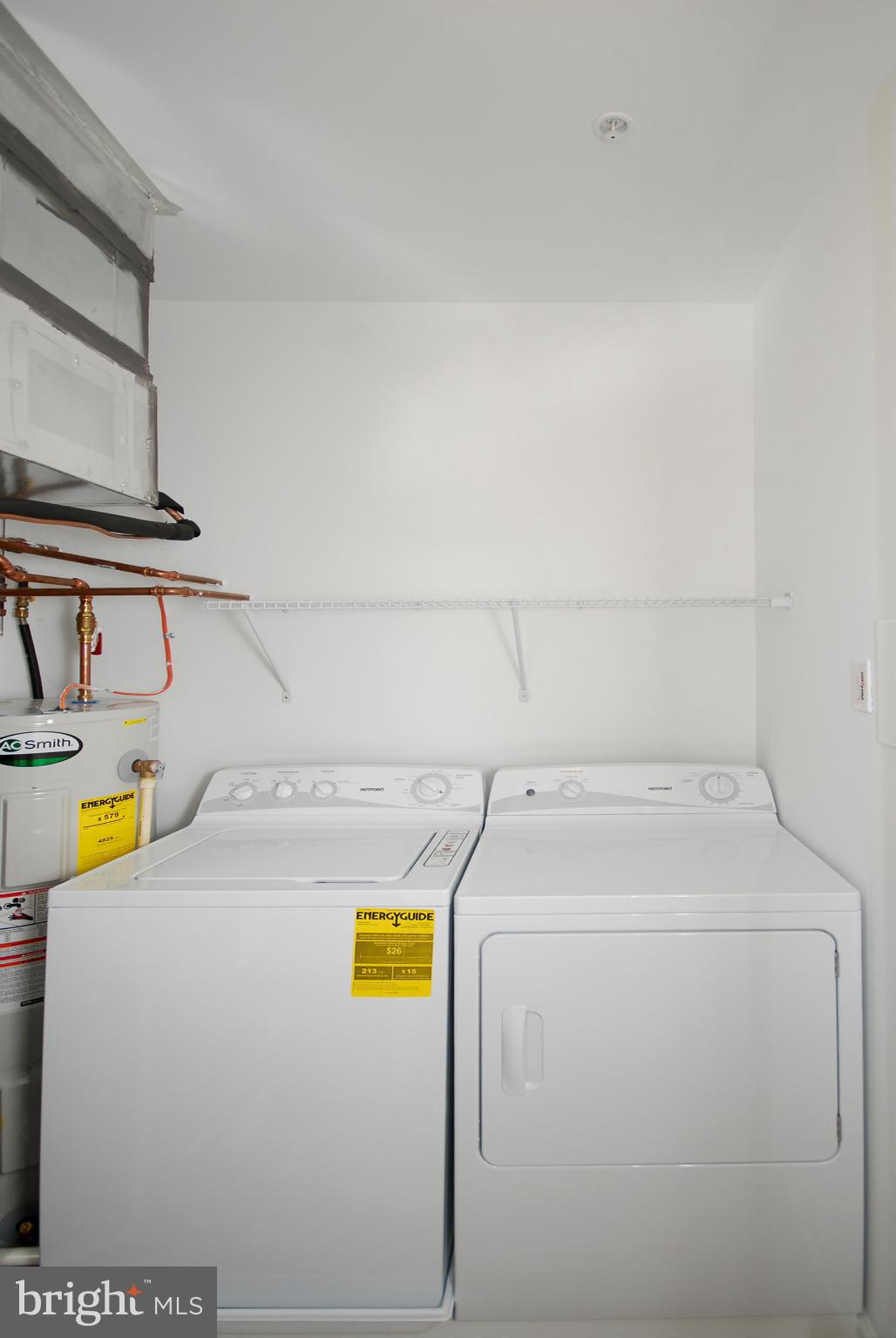 GUNSTON CORNER - Residential