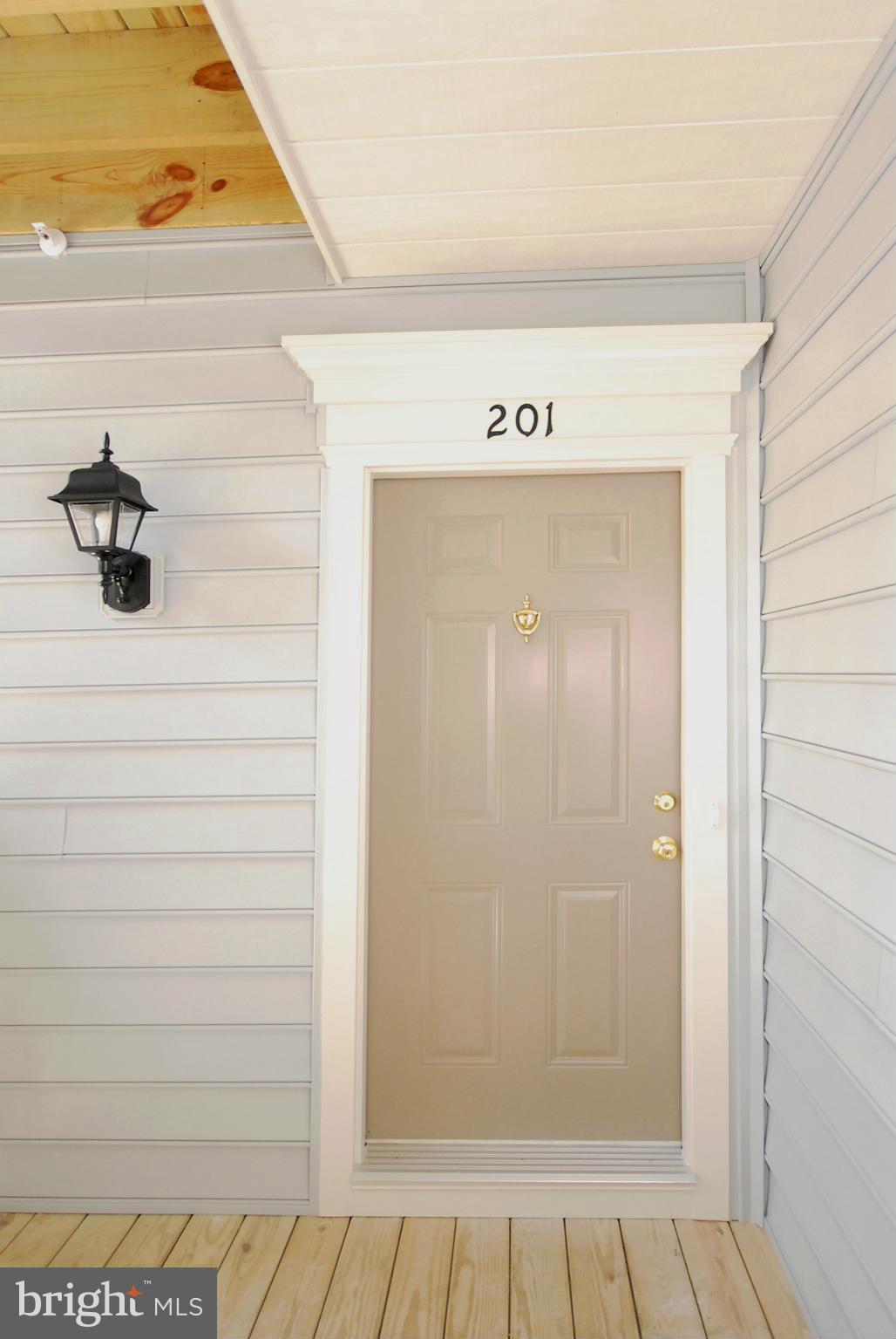 GUNSTON CORNER - Residential