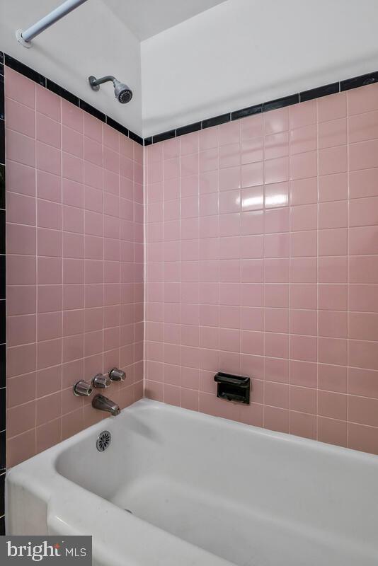 BERKSHIRE - Residential