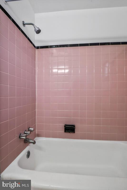 BERKSHIRE - Residential