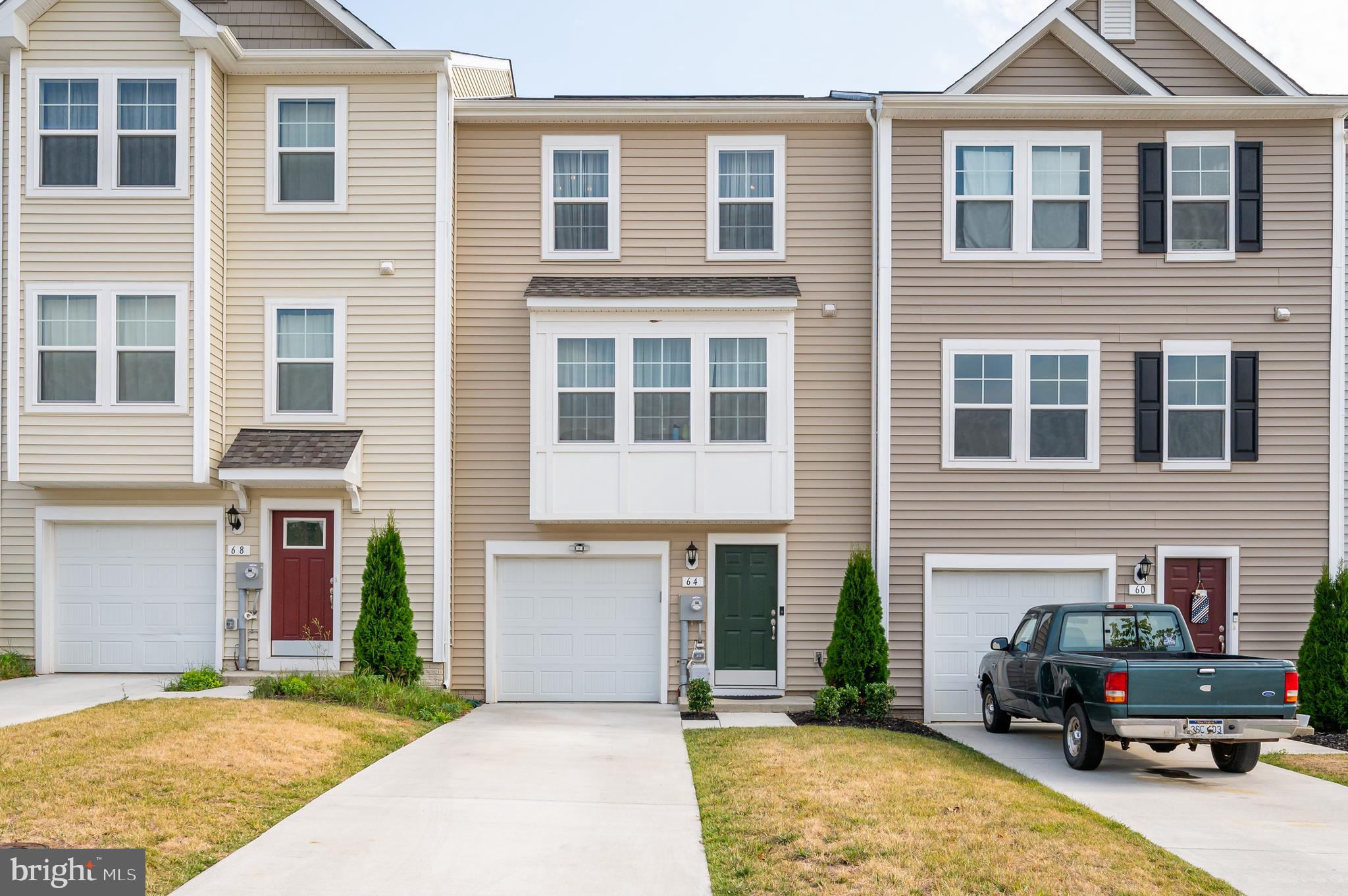 TOWNES AT TATE MANOR - Residential Lease