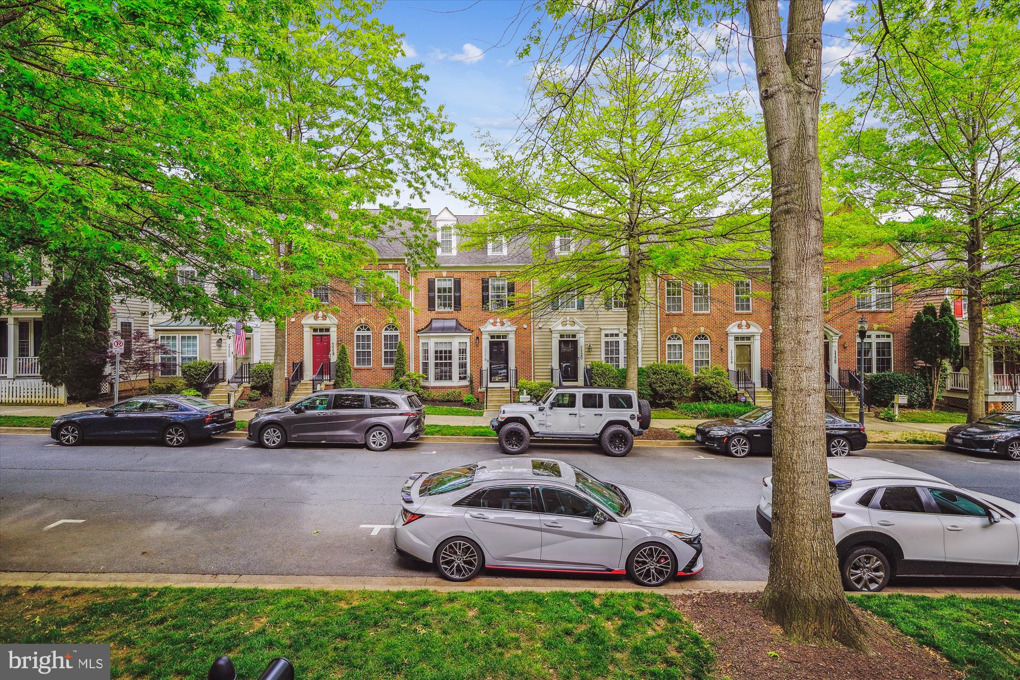 1115 MAIN STREET