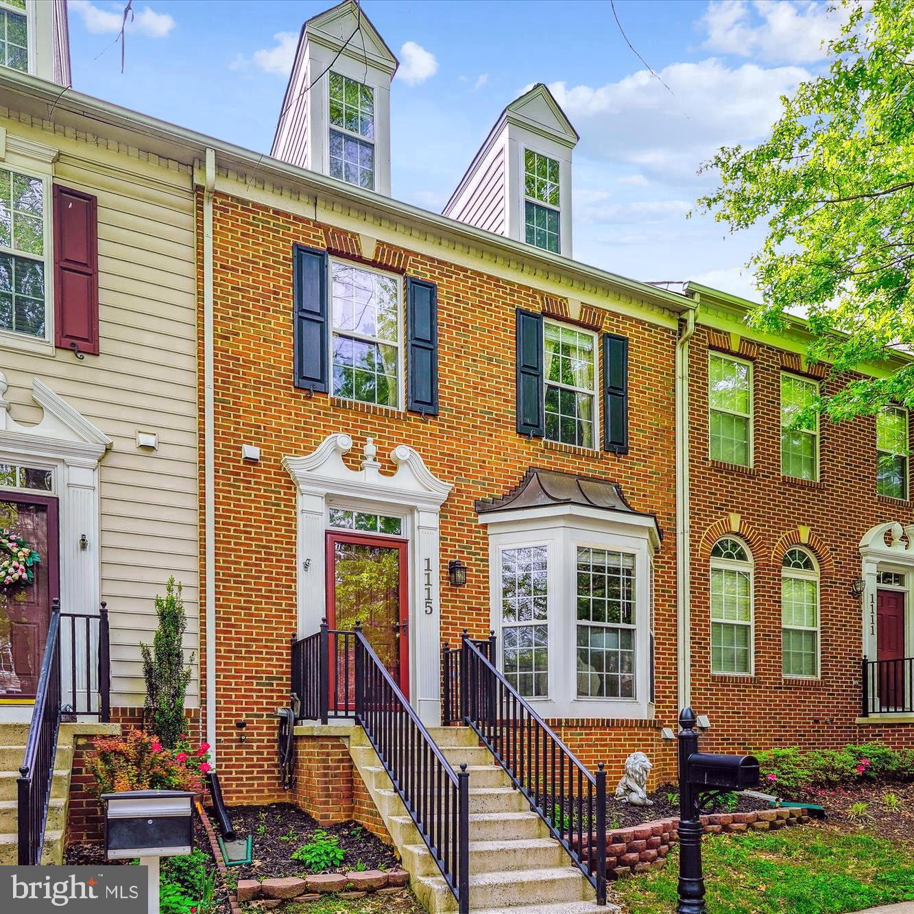 1115 MAIN STREET