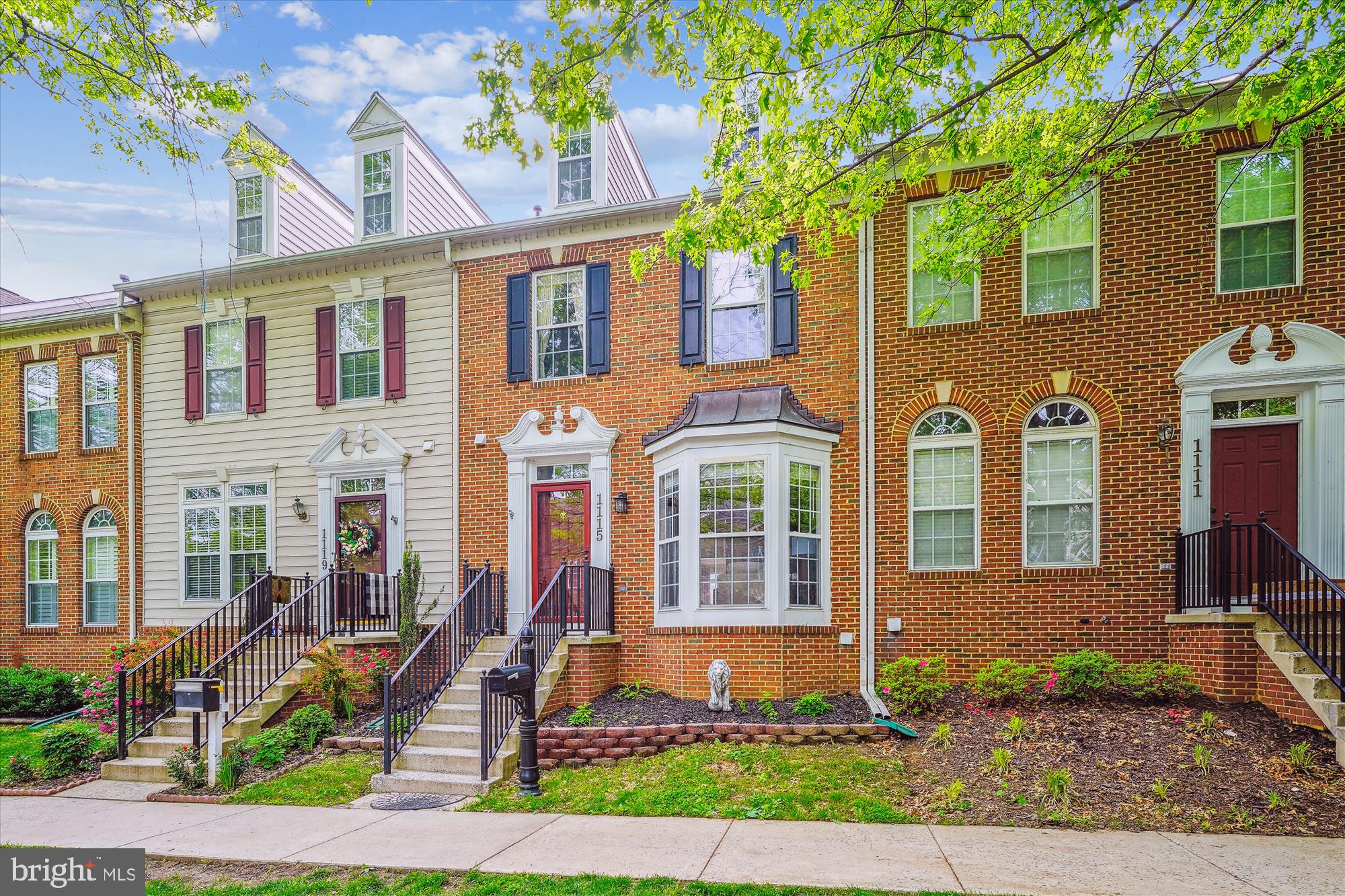 1115 MAIN STREET