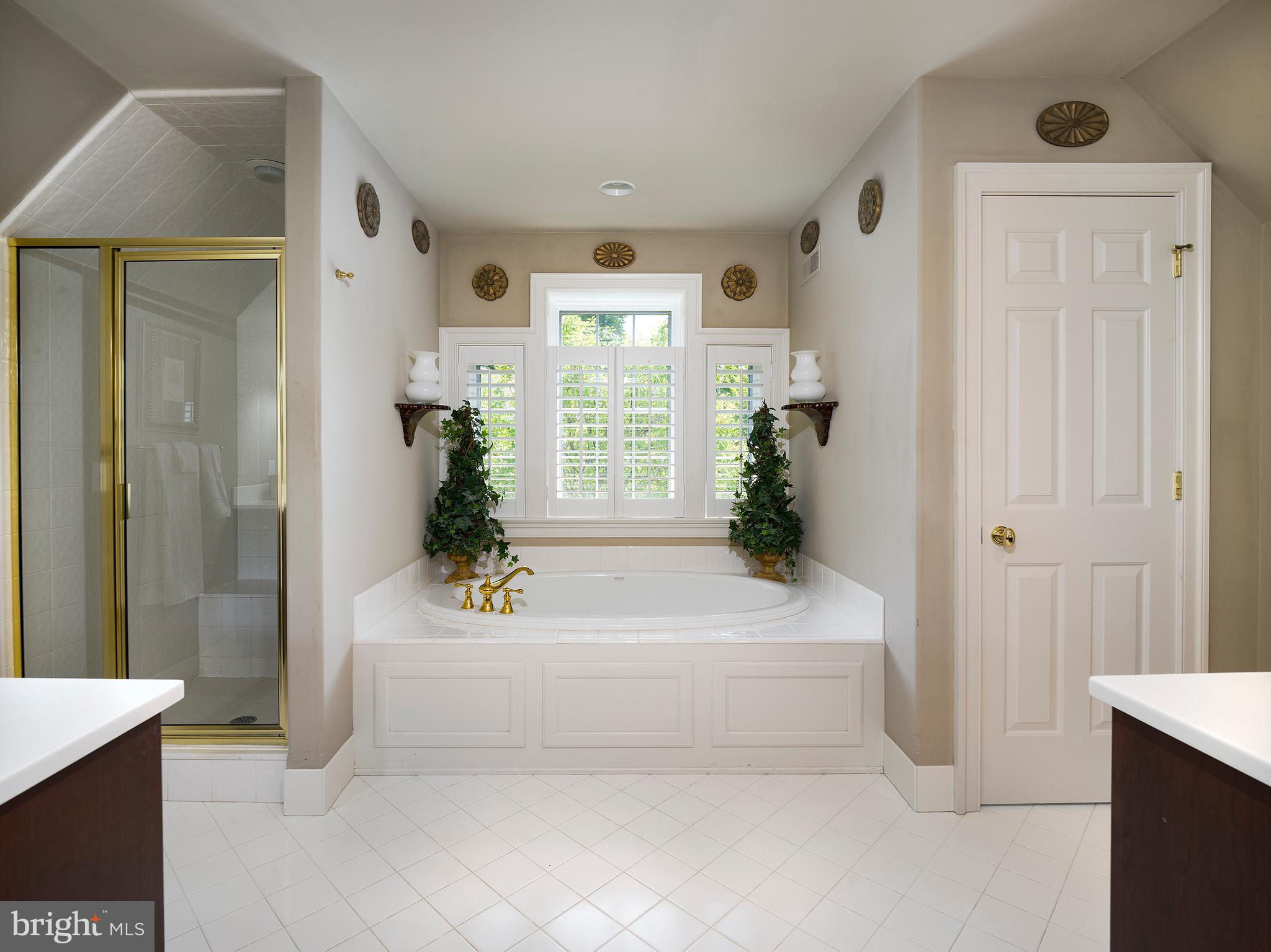 APPLEBROOK - Residential
