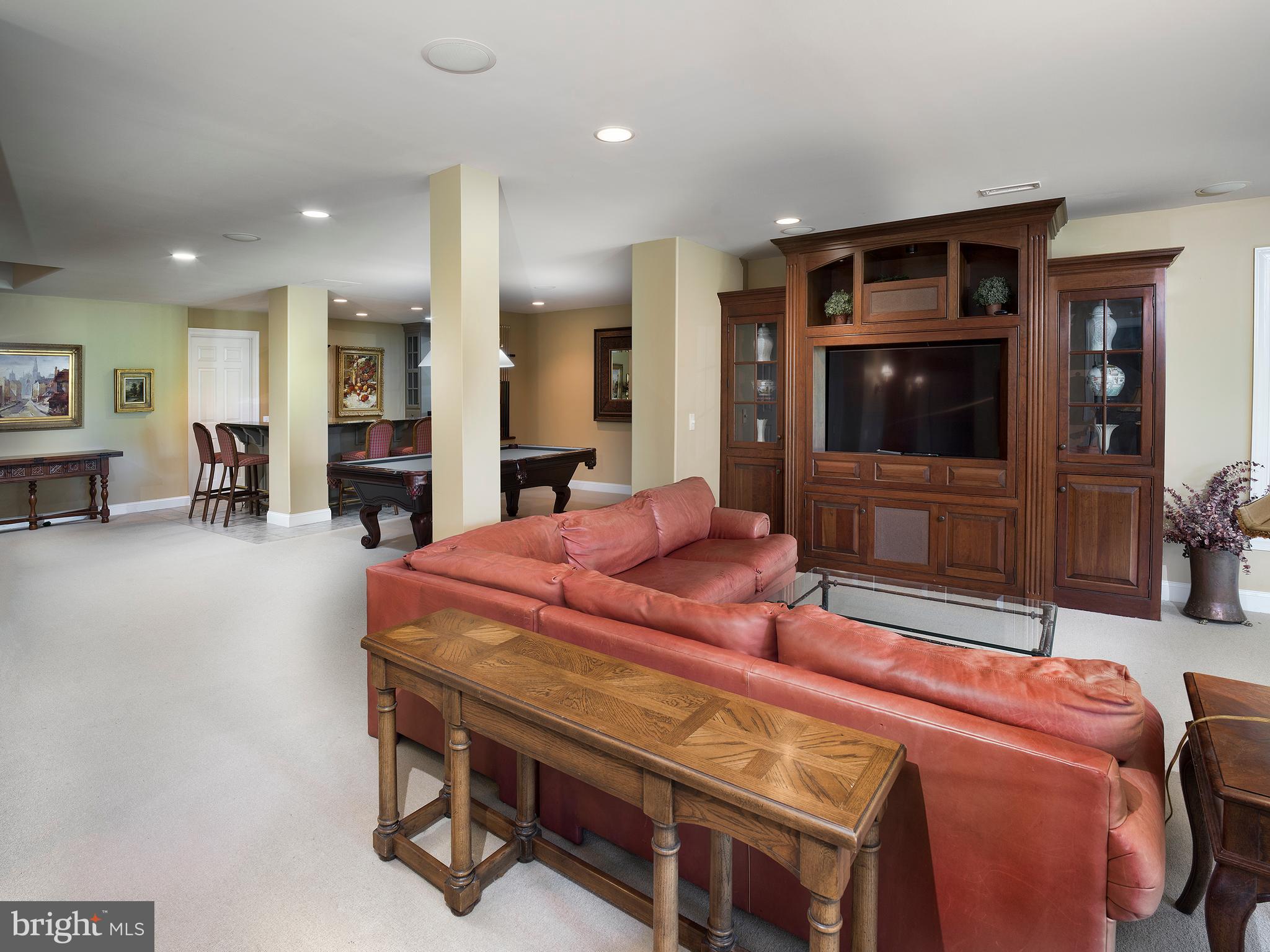 APPLEBROOK - Residential