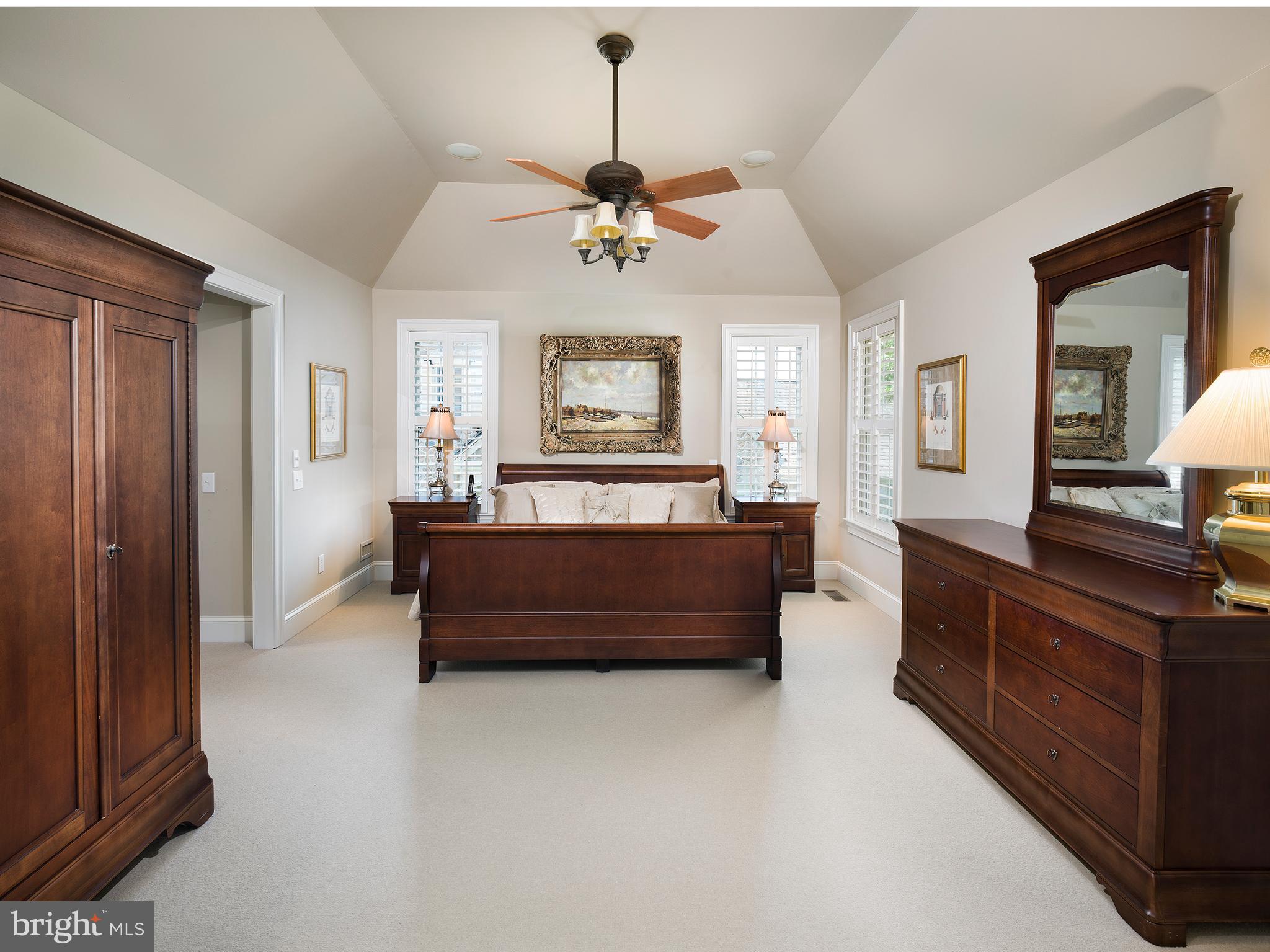 APPLEBROOK - Residential
