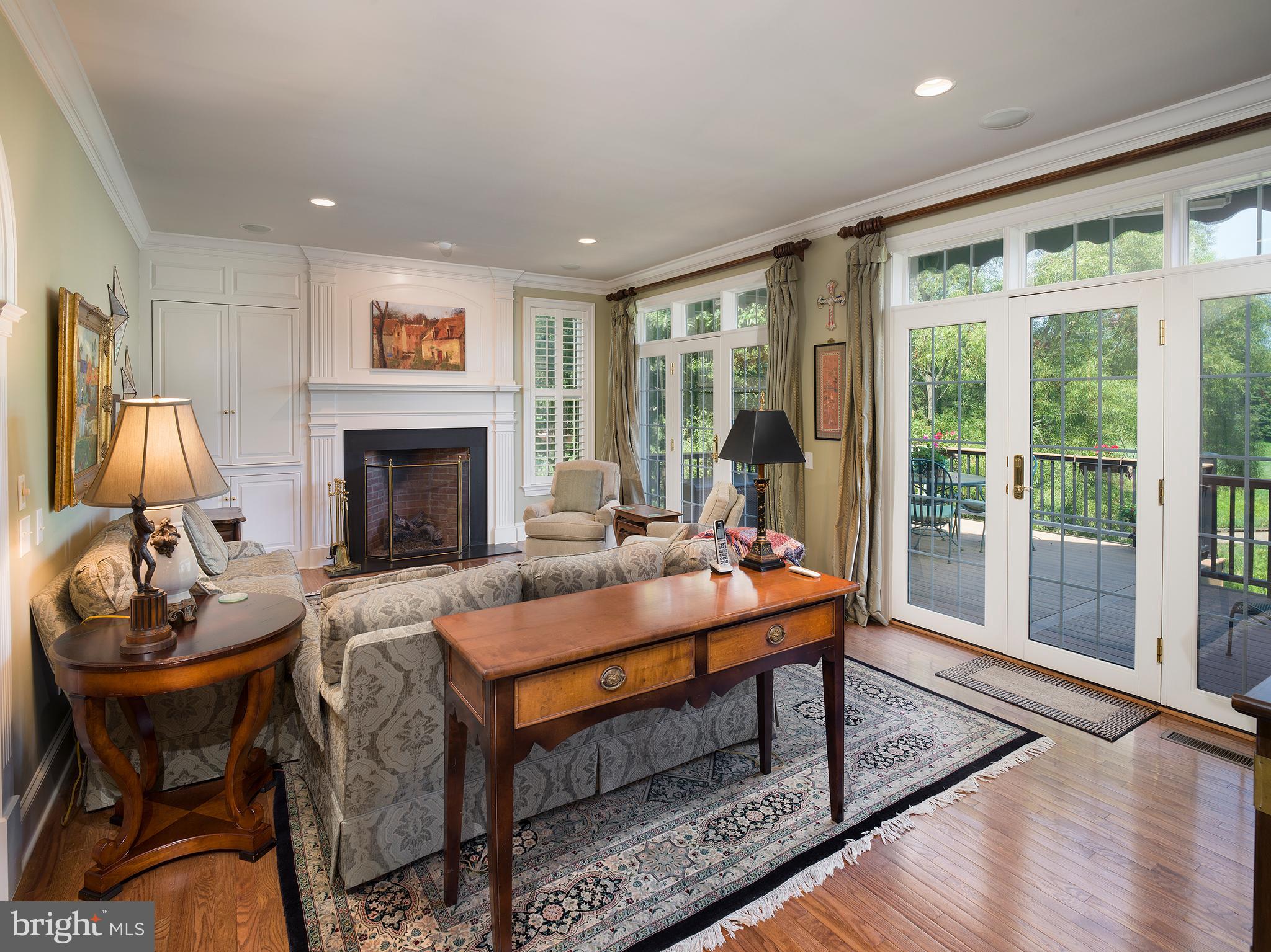 APPLEBROOK - Residential
