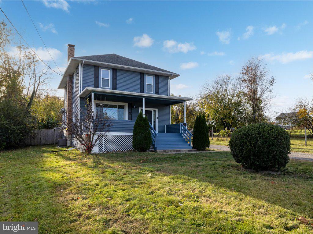 WINDSOR  MILL - Residential