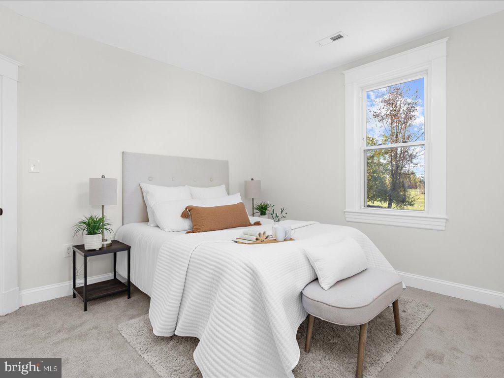 WINDSOR  MILL - Residential