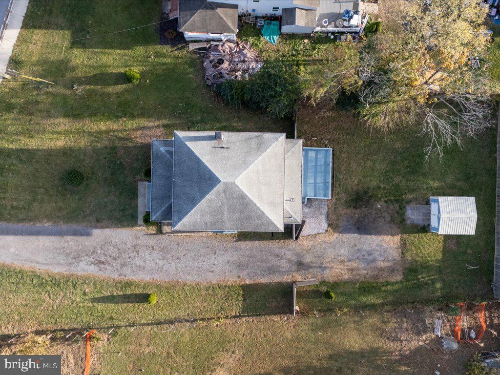 WINDSOR  MILL - Residential