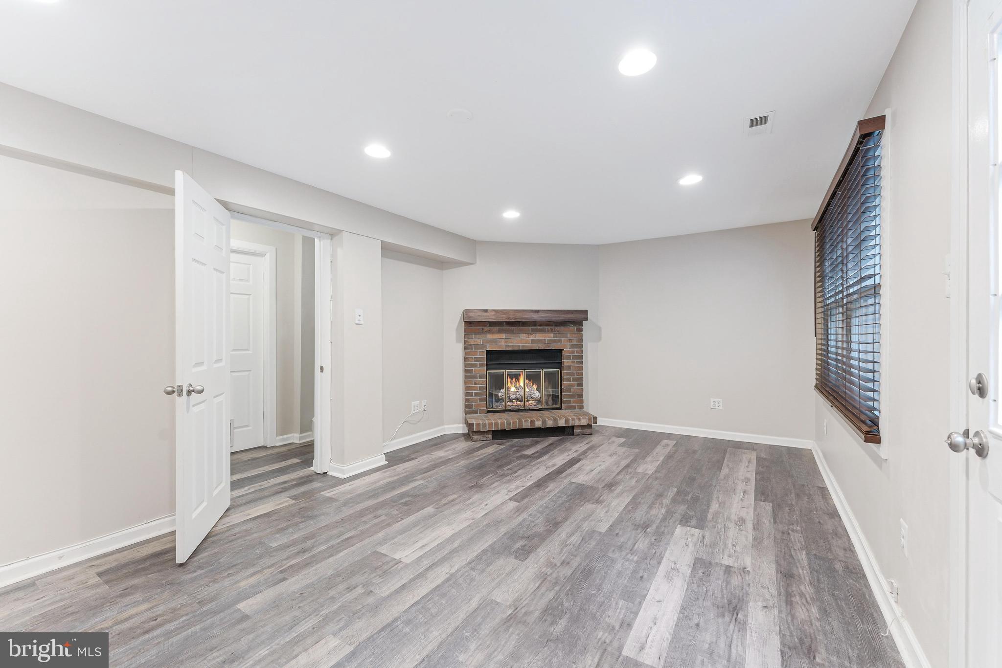 BIRCHFIELD WOODS - Residential Lease