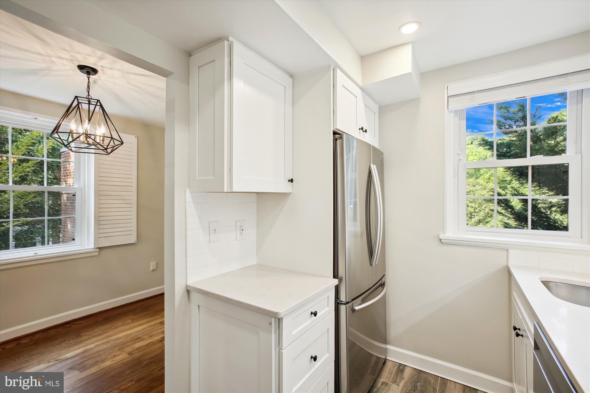 2804 S ABINGDON STREET B