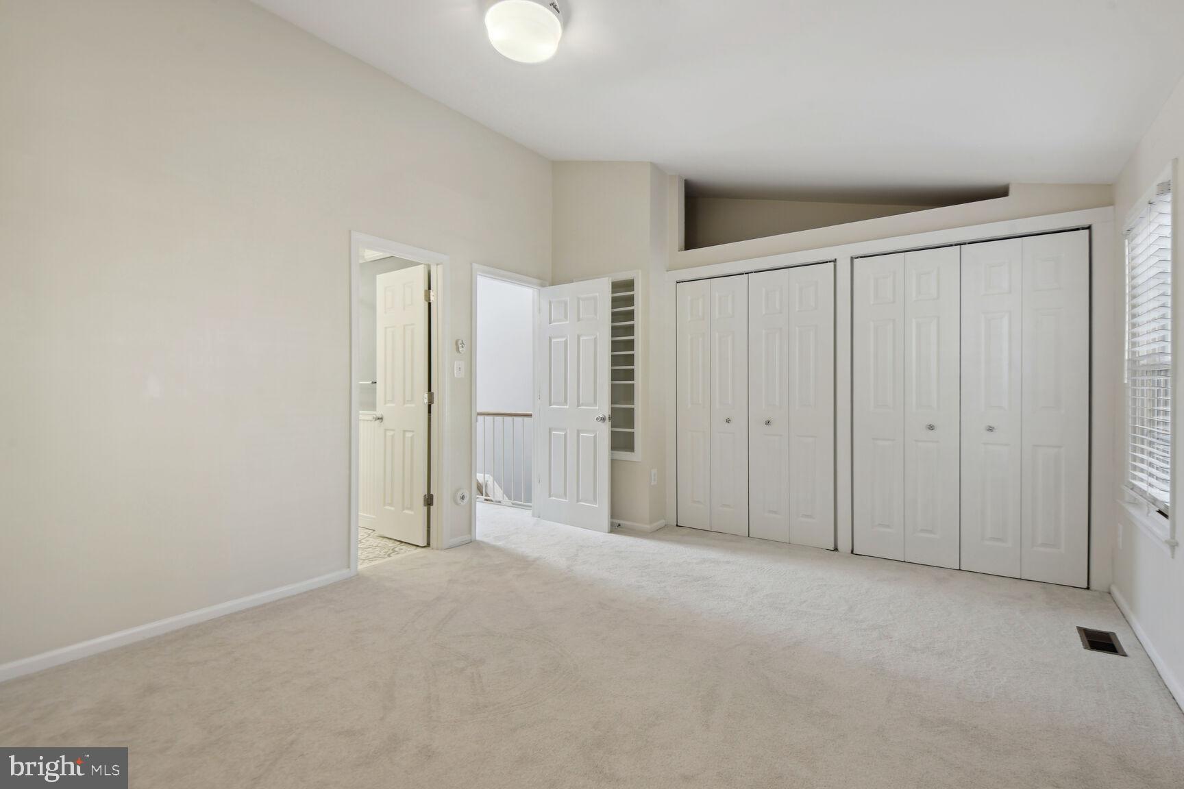 CAMERON KNOLLS - Residential