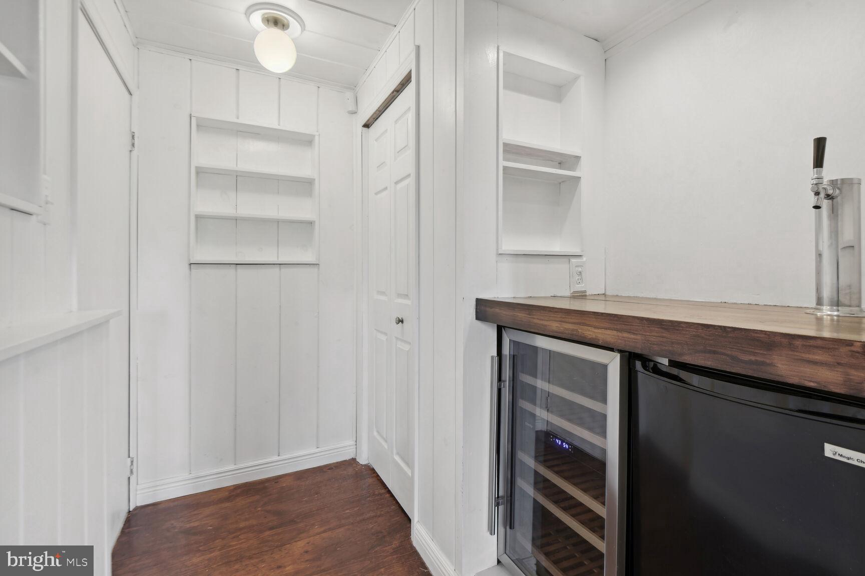 CAMERON KNOLLS - Residential