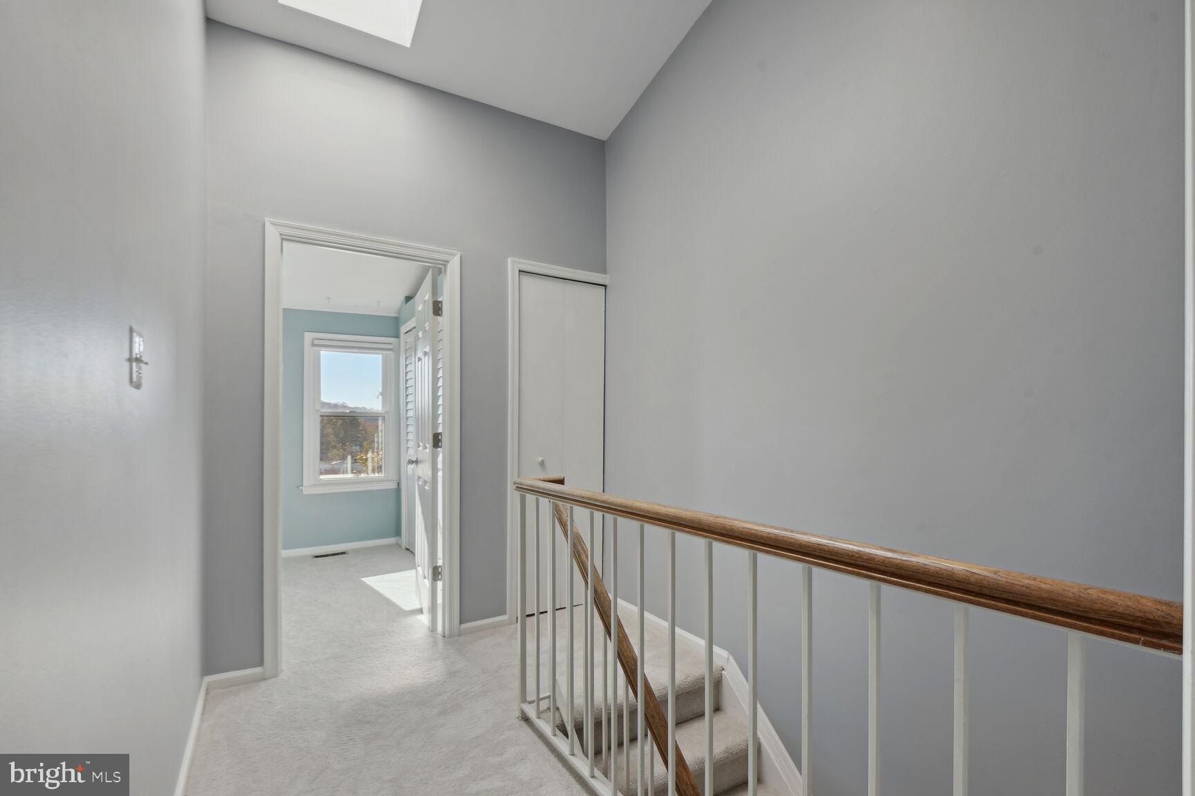 CAMERON KNOLLS - Residential