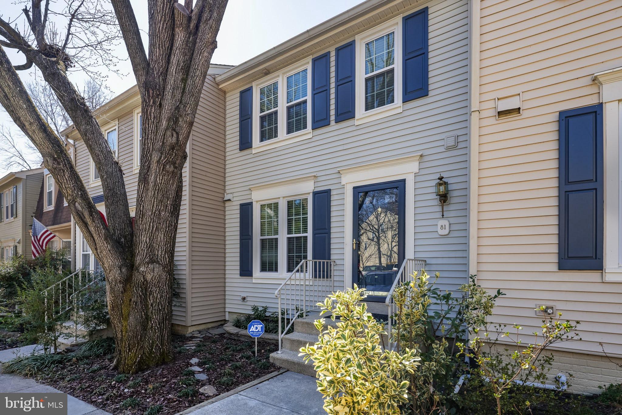 CAMERON KNOLLS - Residential