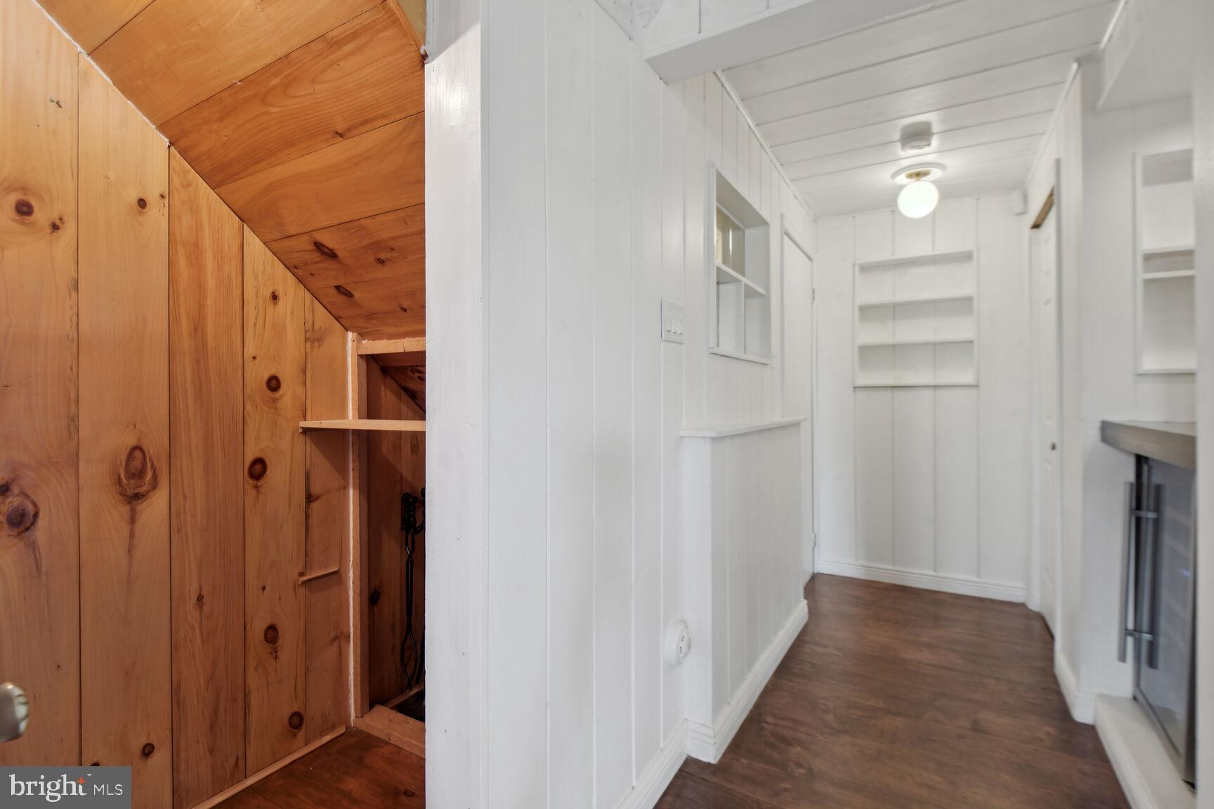 CAMERON KNOLLS - Residential