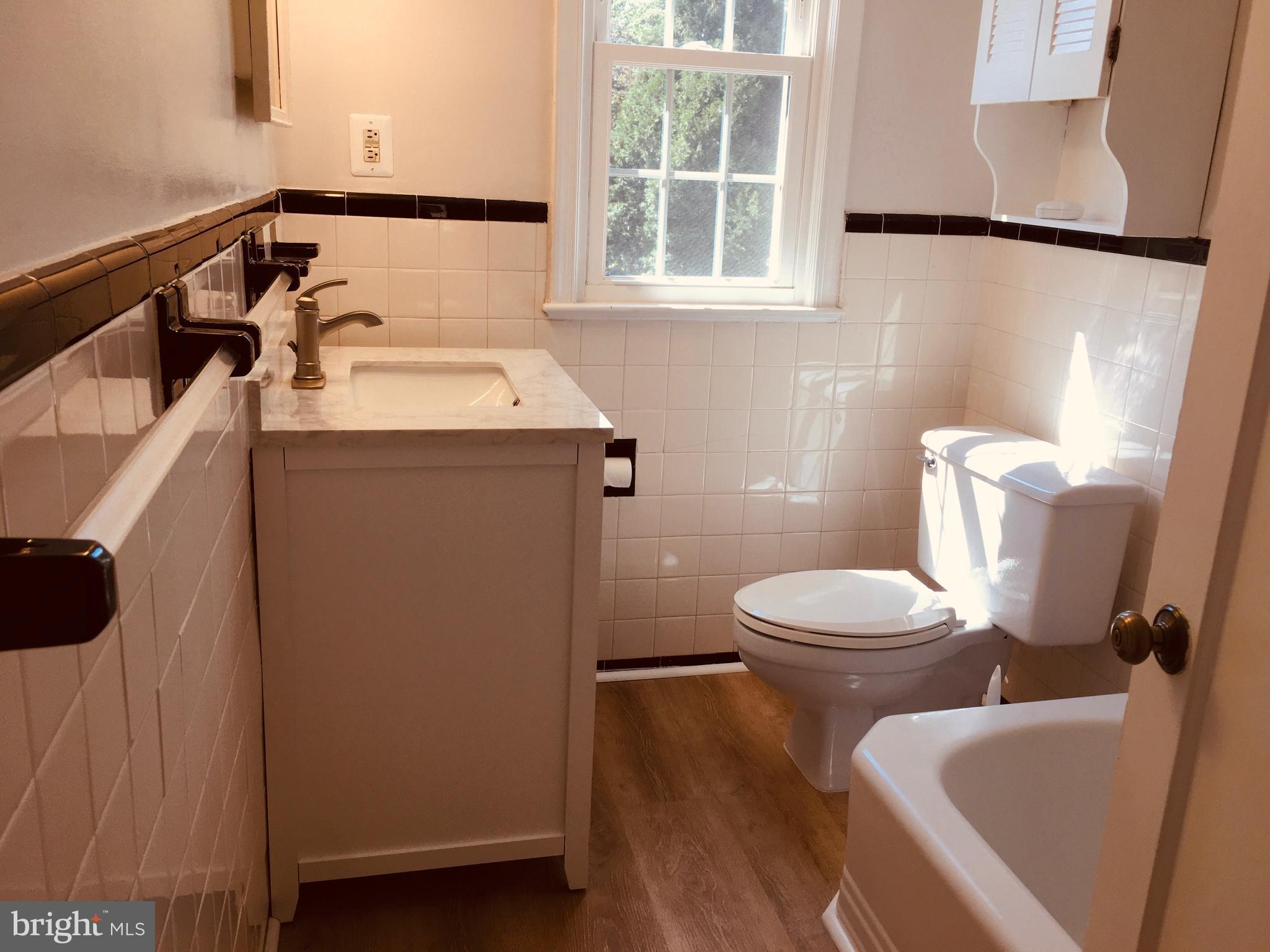 ROCK CREEK GARDENS - Residential Lease