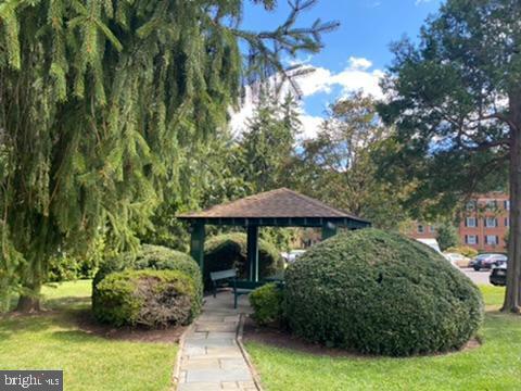 ROCK CREEK GARDENS - Residential Lease