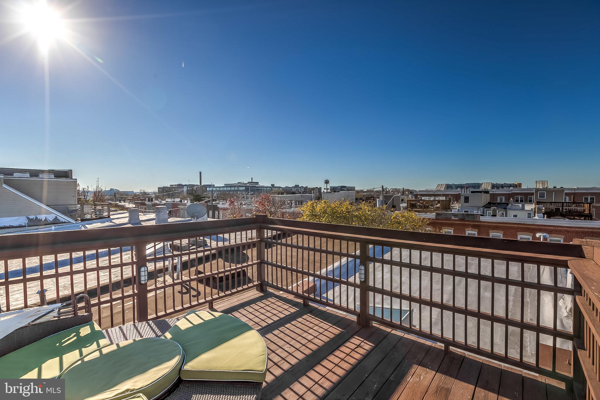 LOCUST POINT - Residential