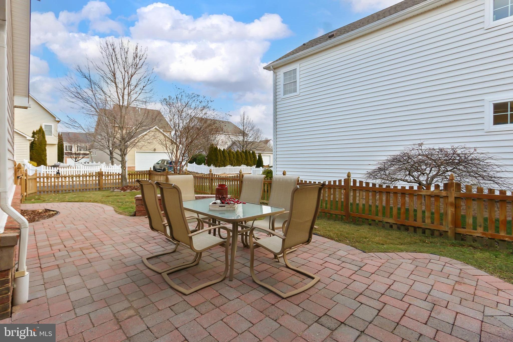 BRAMBLETON - Residential