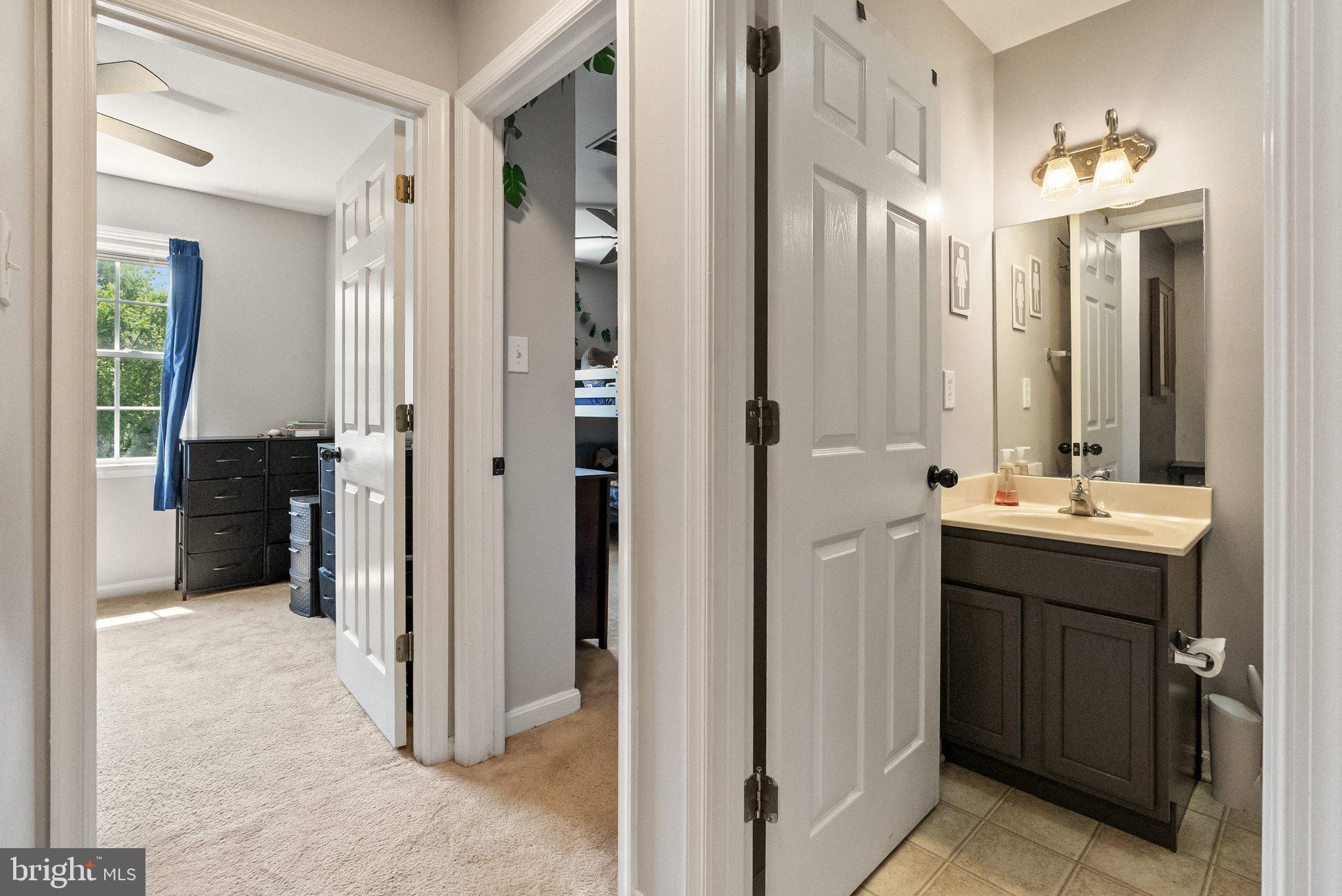 HAMMONDS MILL - Residential