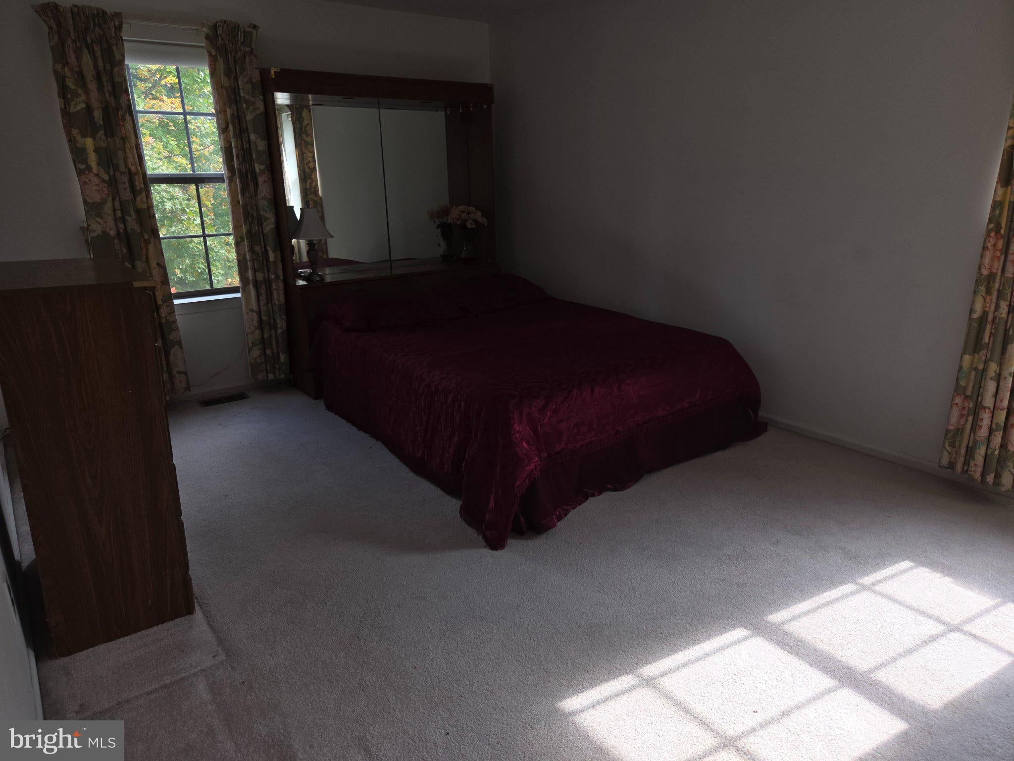814 BERRYWOOD LANE