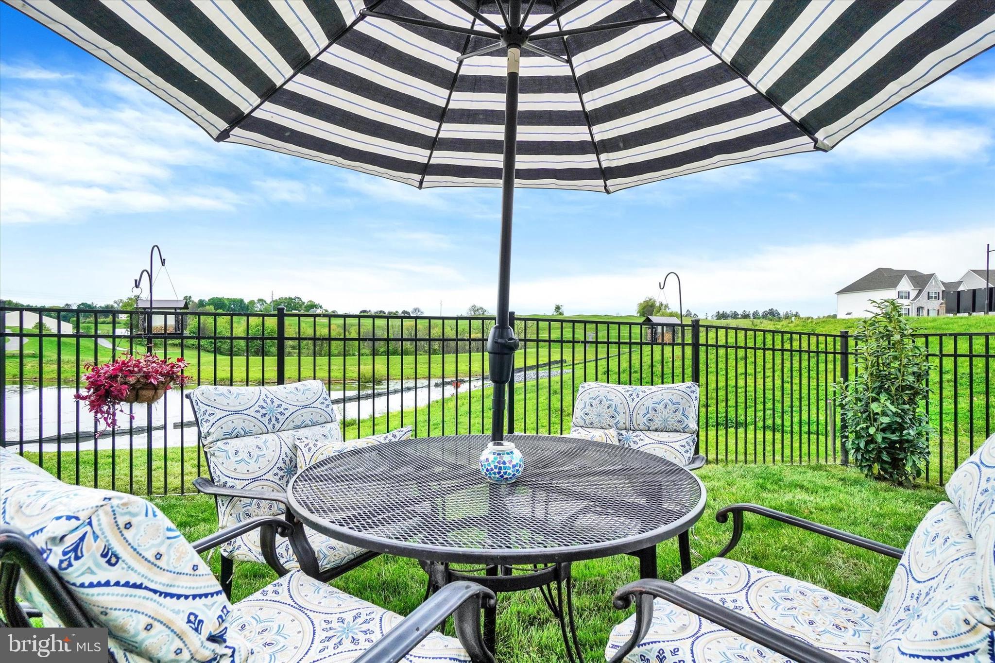 THE VIEWS AT BRIDGEWATER - Residential