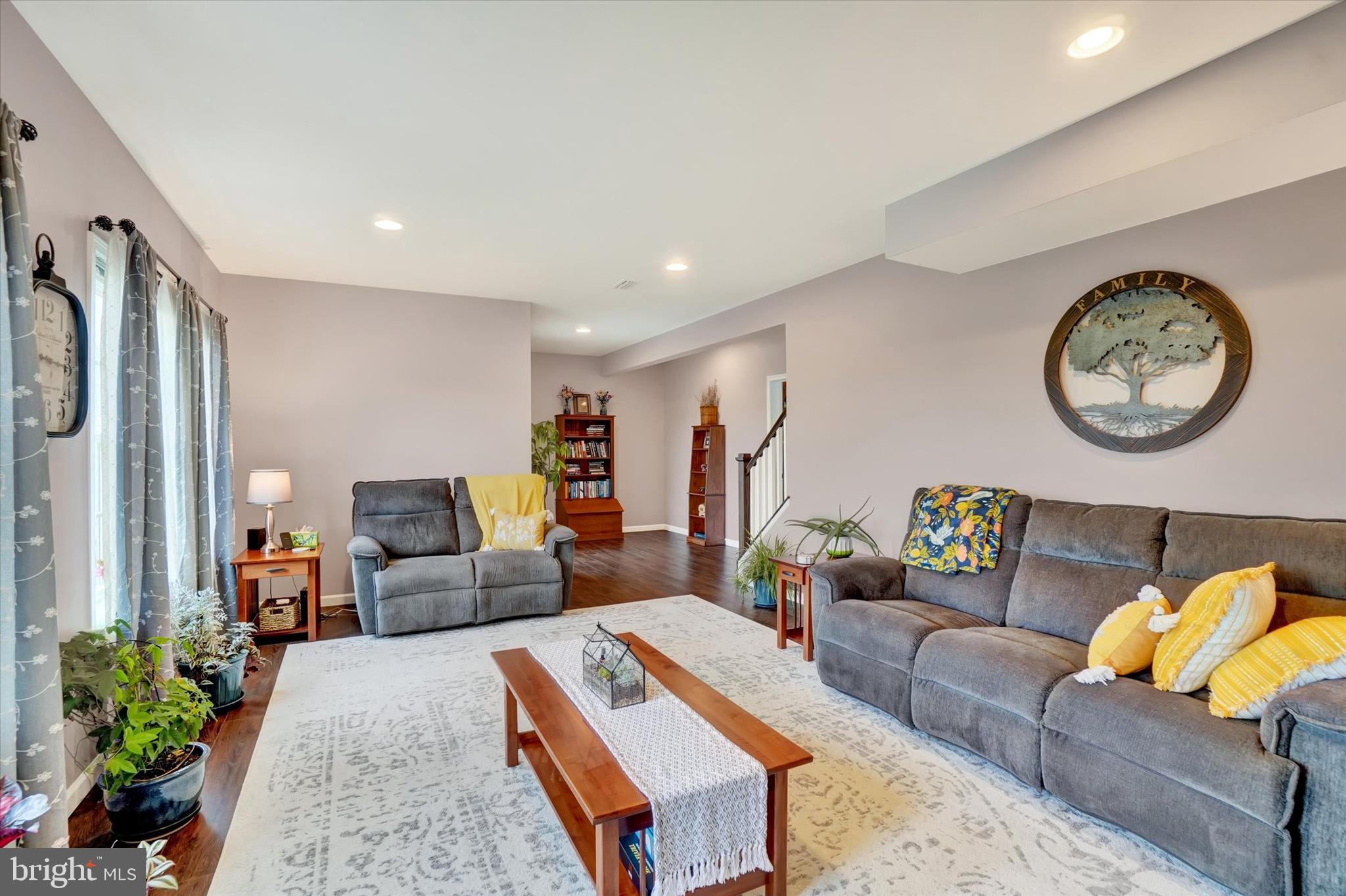 THE VIEWS AT BRIDGEWATER - Residential