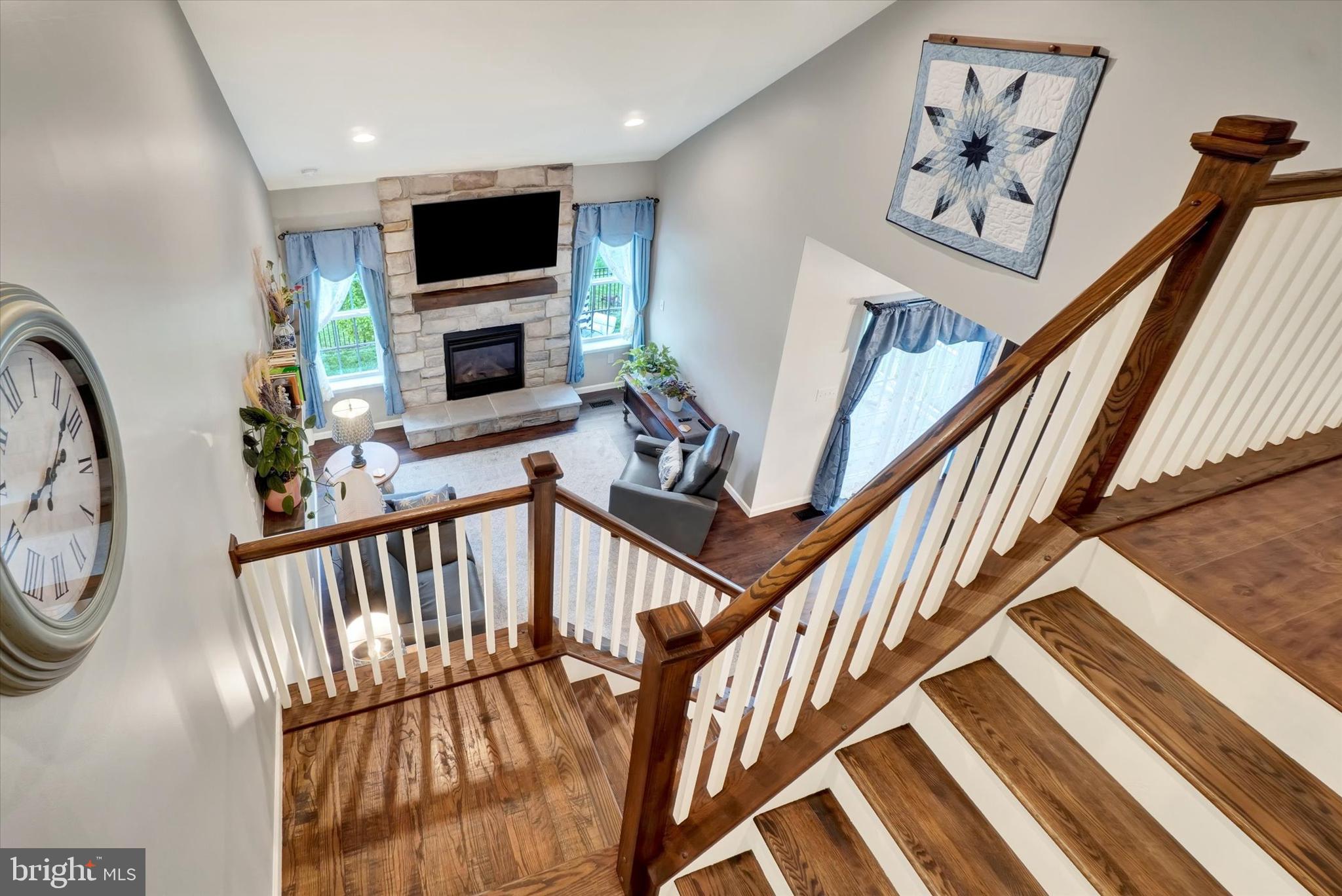THE VIEWS AT BRIDGEWATER - Residential