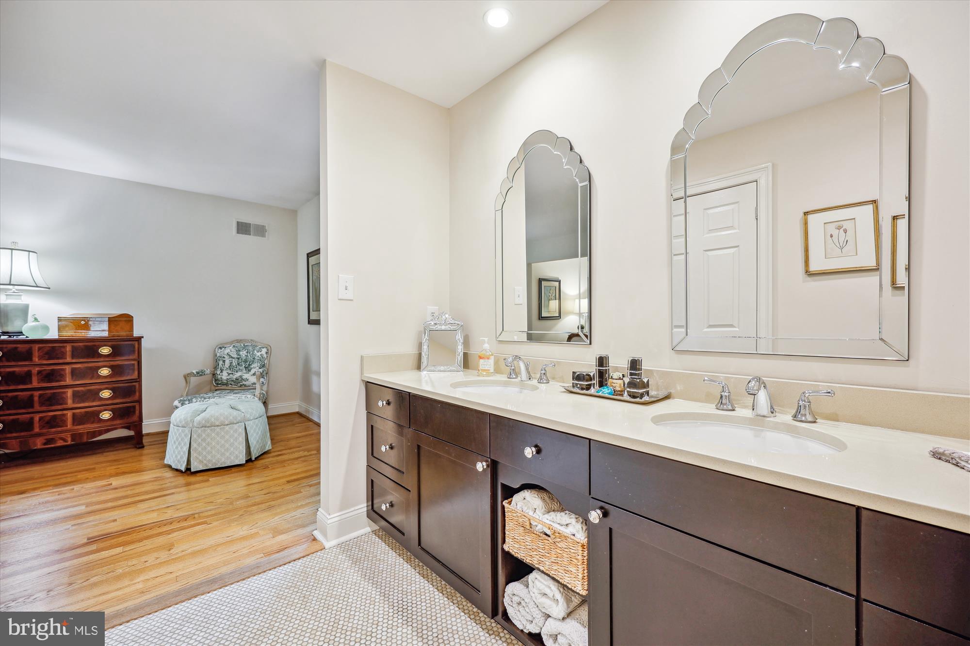 HORIZON HILL - Residential