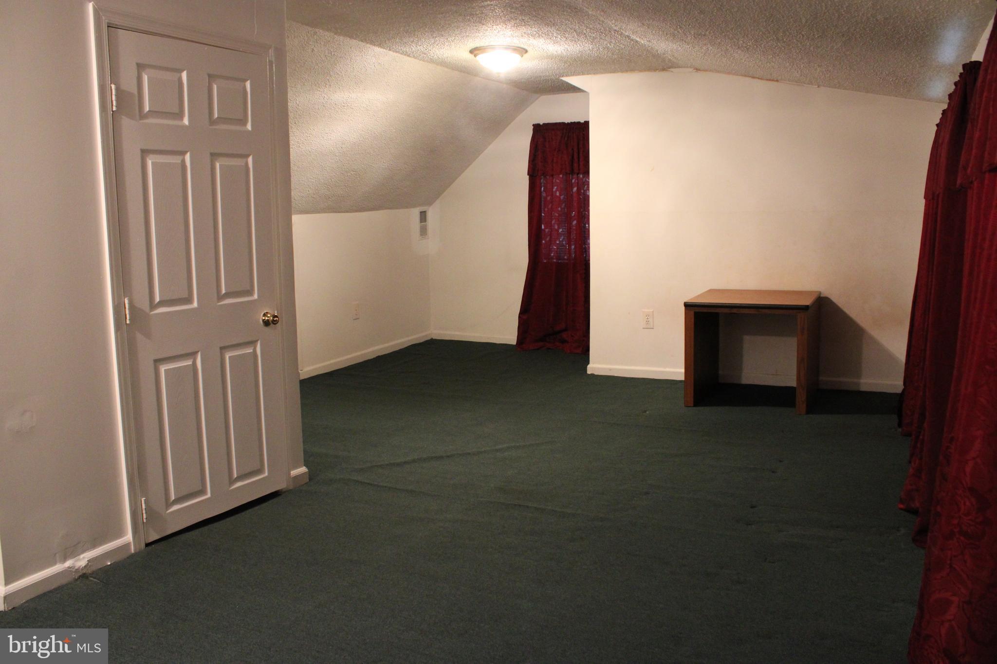 REGULARS - Residential