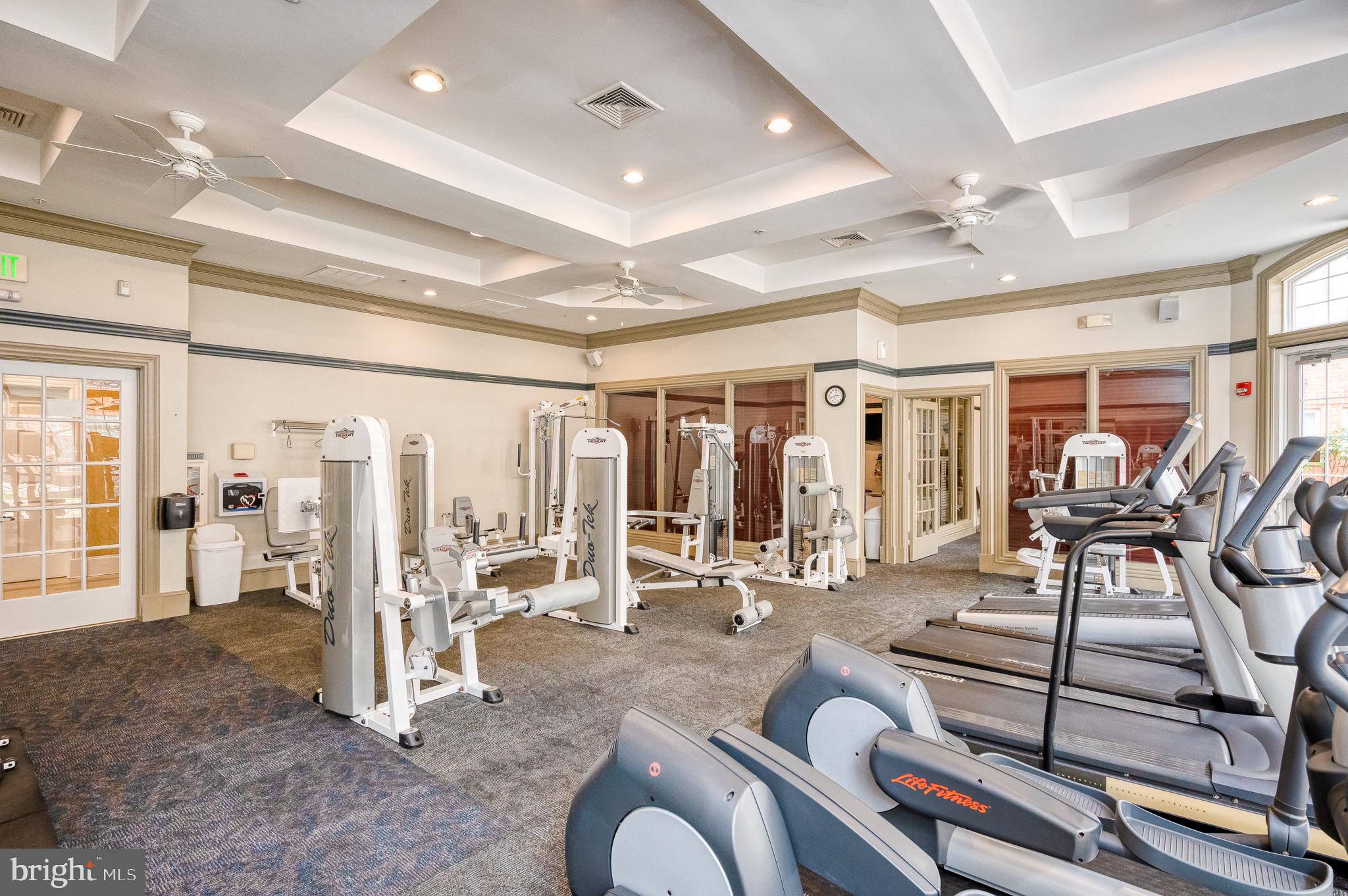 HIGH VIEW AT HUNT VALLEY - Residential Lease