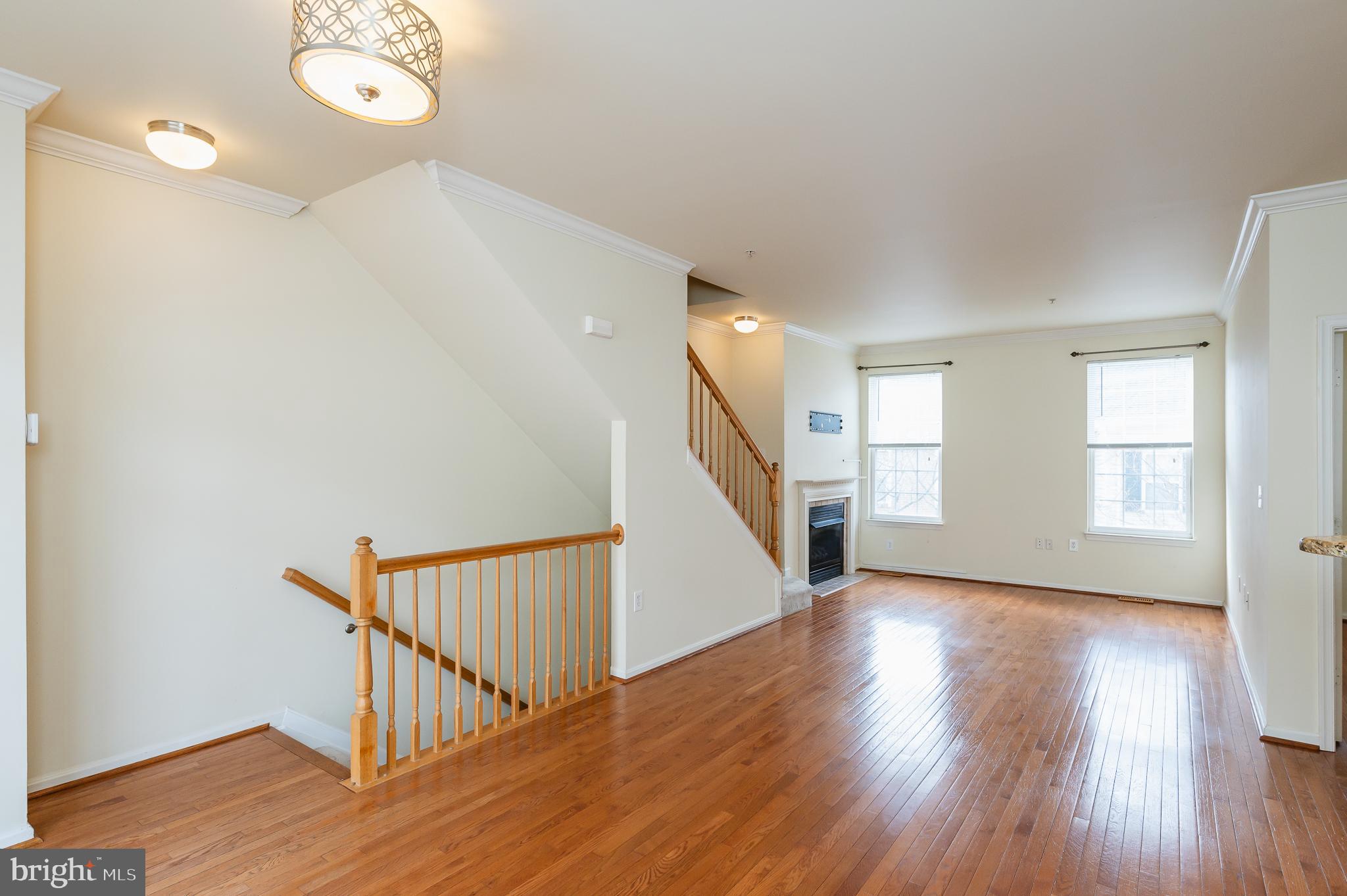 HIGH VIEW AT HUNT VALLEY - Residential Lease