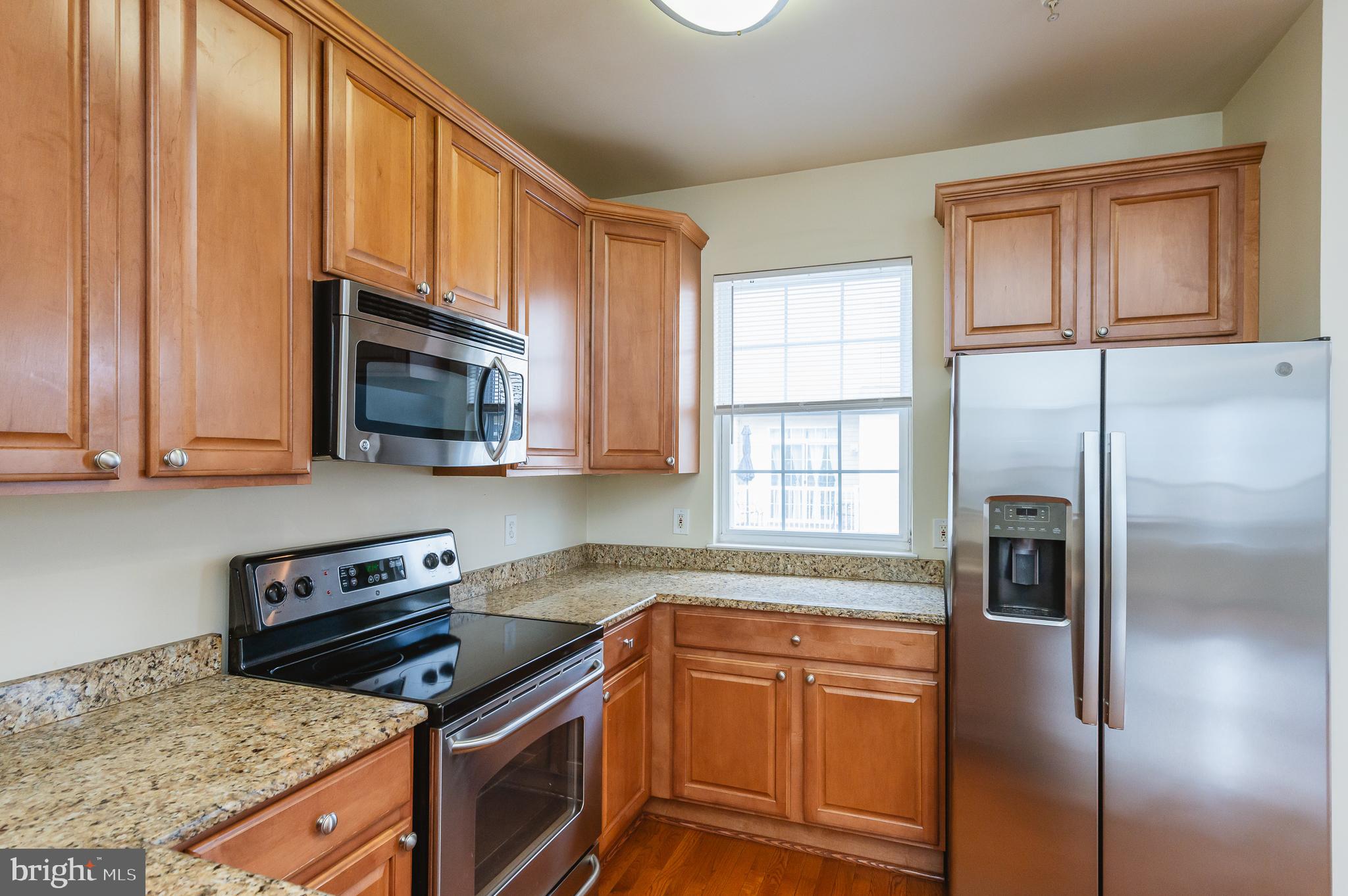 HIGH VIEW AT HUNT VALLEY - Residential Lease