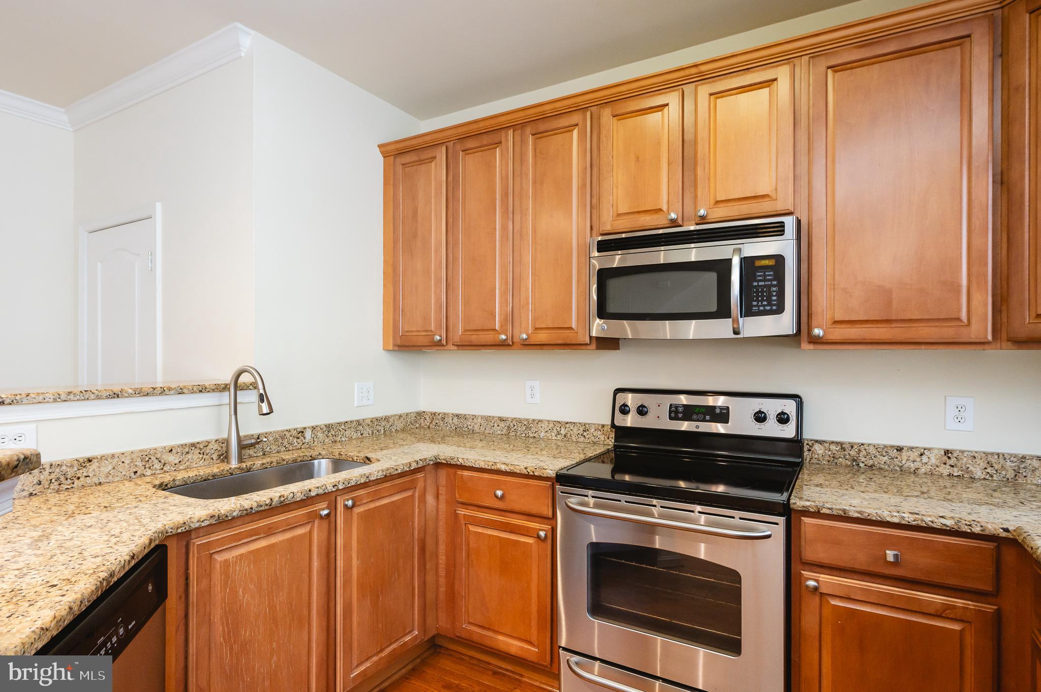 HIGH VIEW AT HUNT VALLEY - Residential Lease