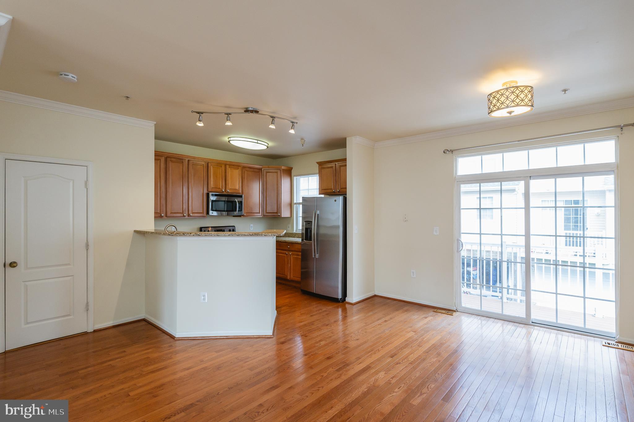 HIGH VIEW AT HUNT VALLEY - Residential Lease