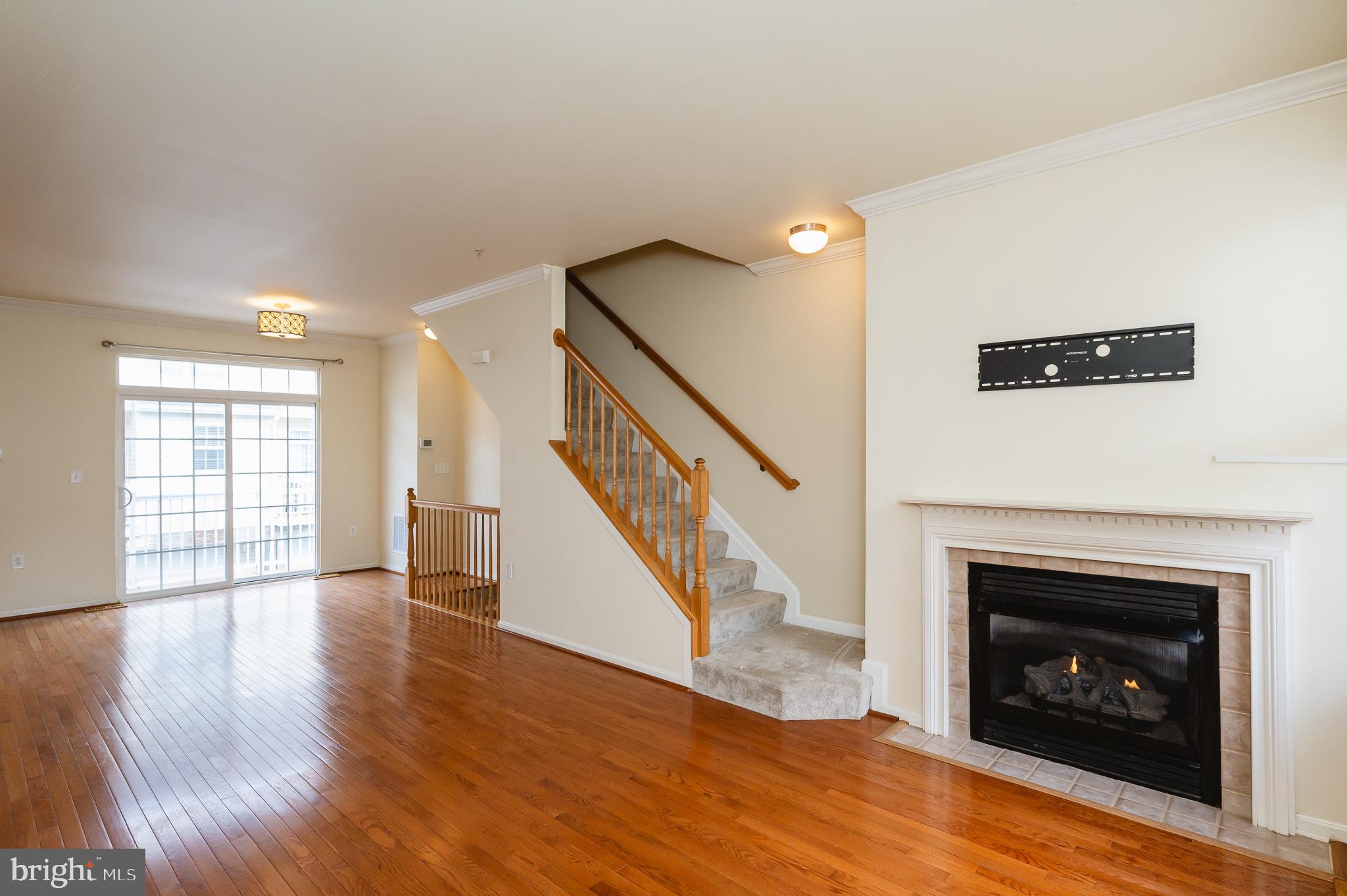 HIGH VIEW AT HUNT VALLEY - Residential Lease