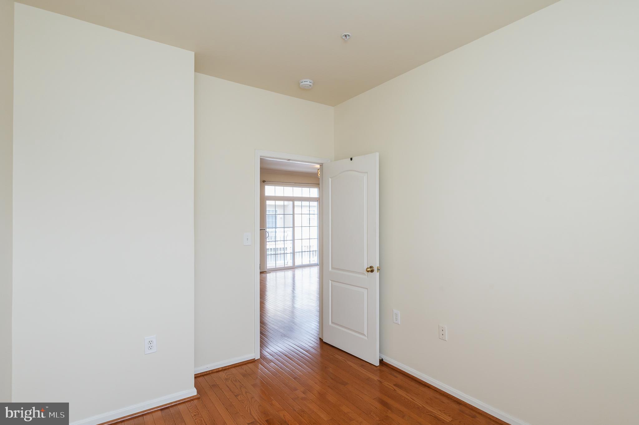 HIGH VIEW AT HUNT VALLEY - Residential Lease