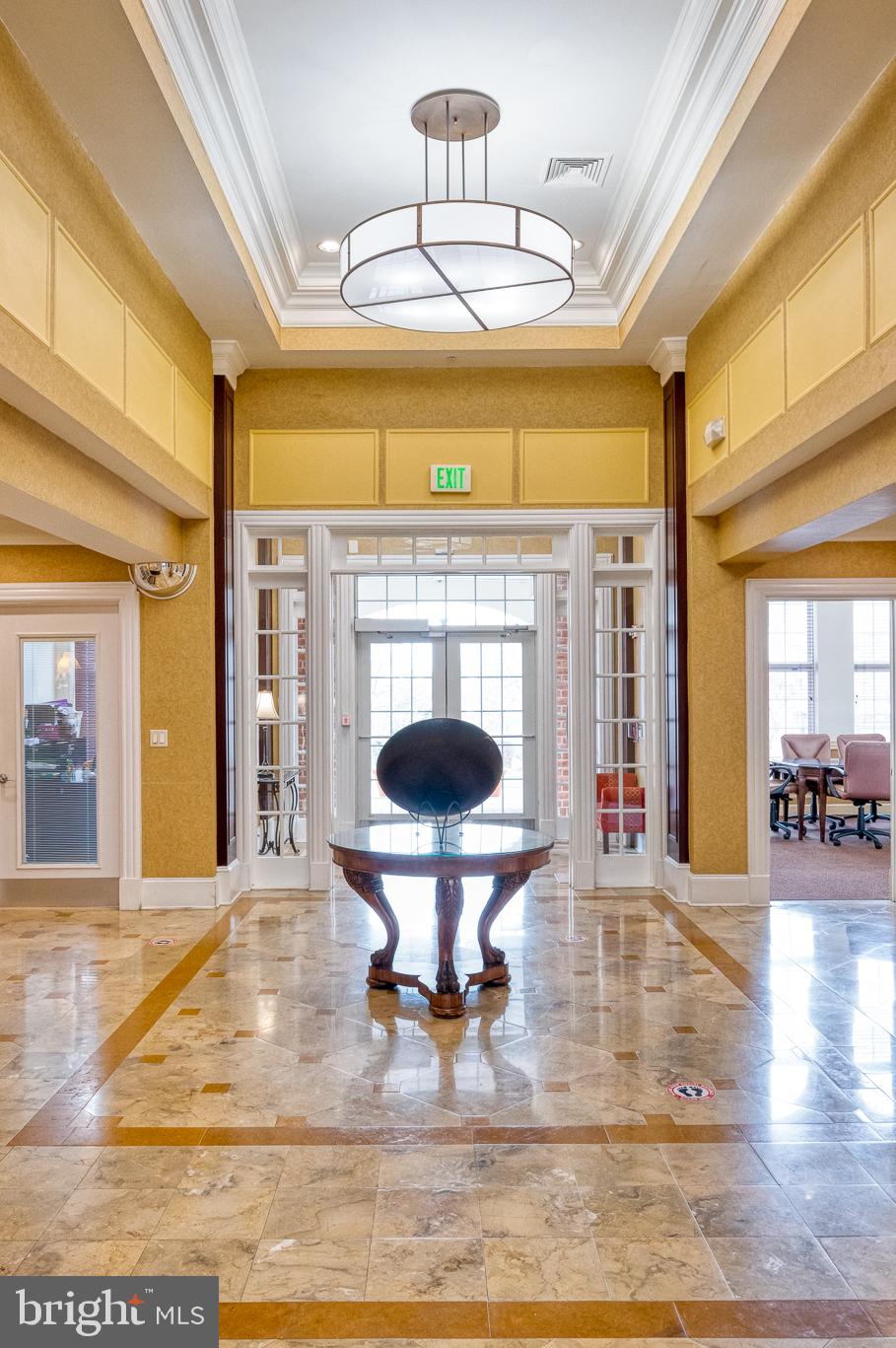 HIGH VIEW AT HUNT VALLEY - Residential Lease