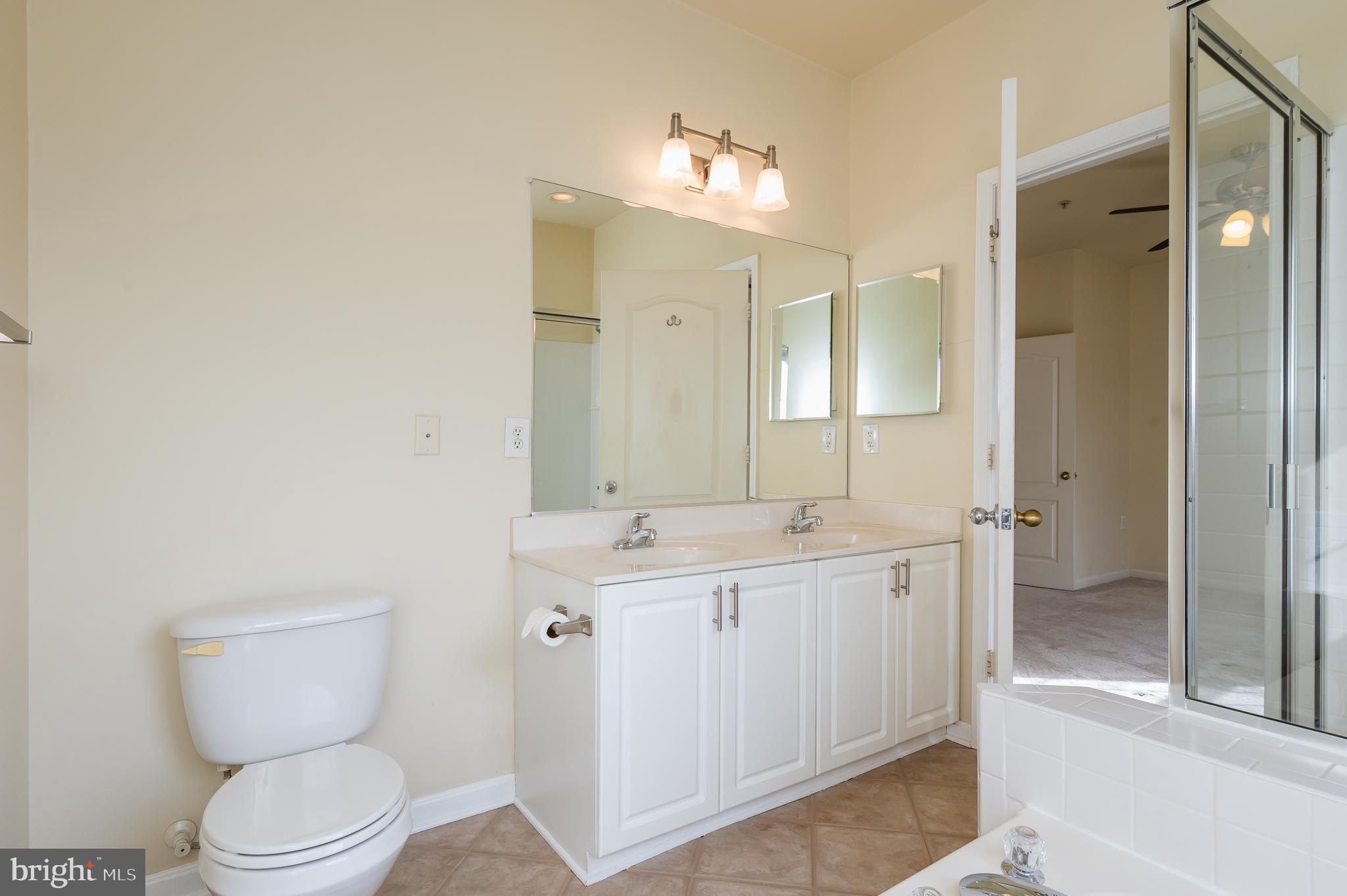 HIGH VIEW AT HUNT VALLEY - Residential Lease