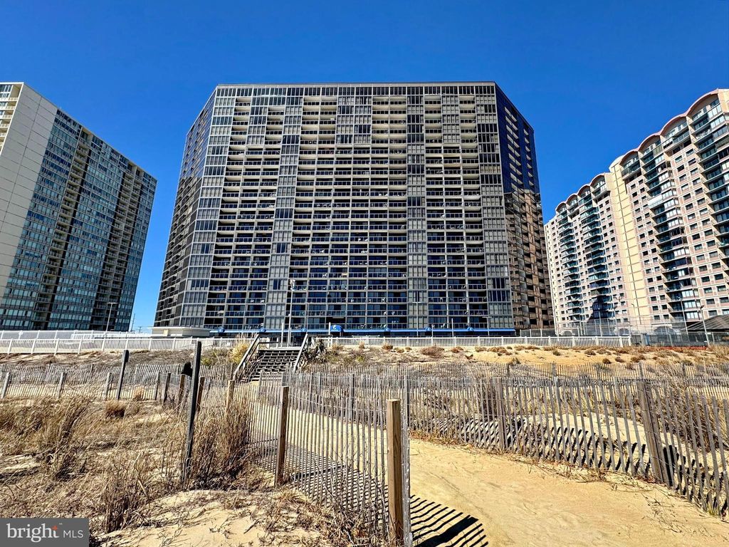 listing image 0
