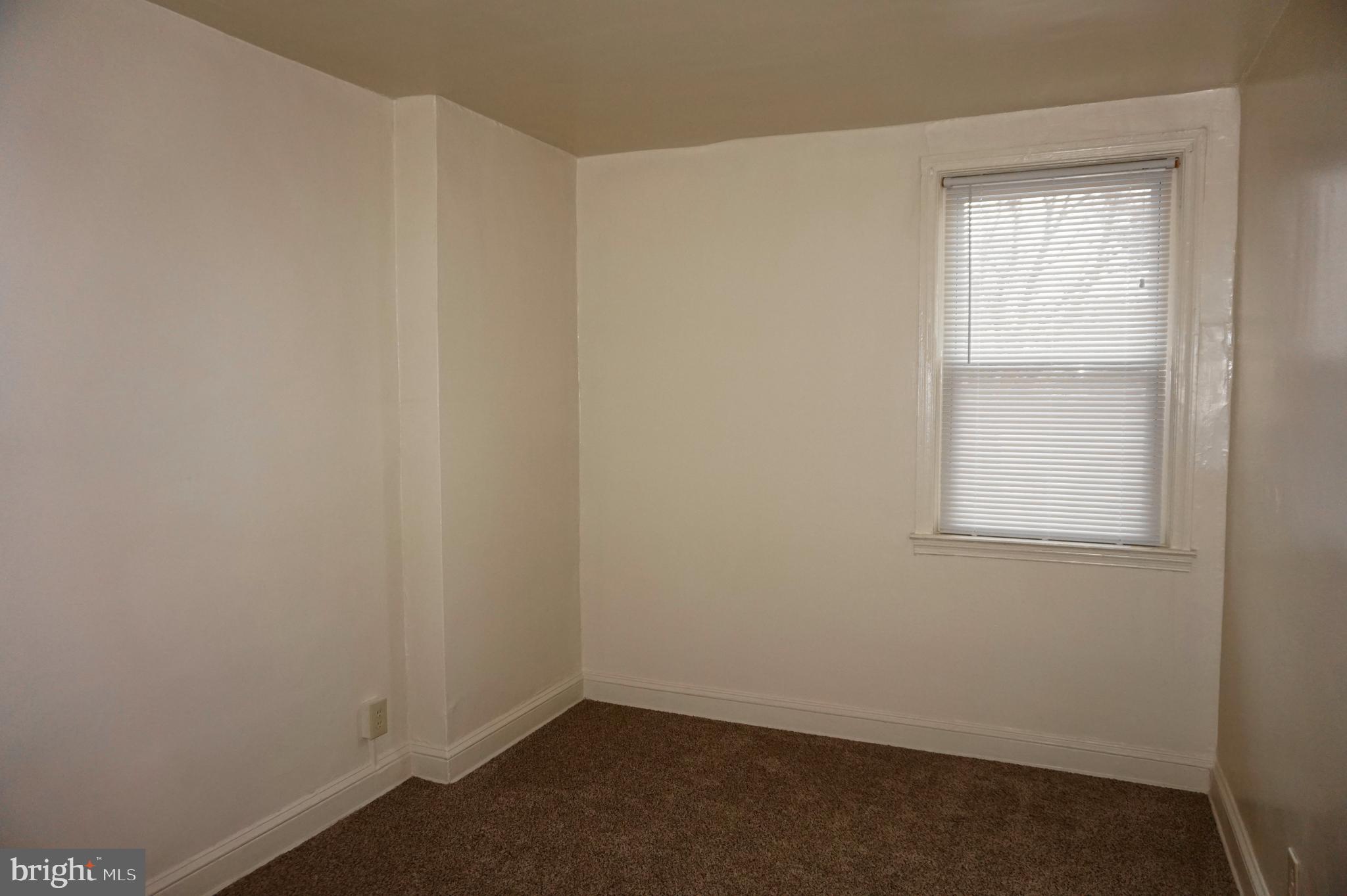 DUNDALK - Residential Lease