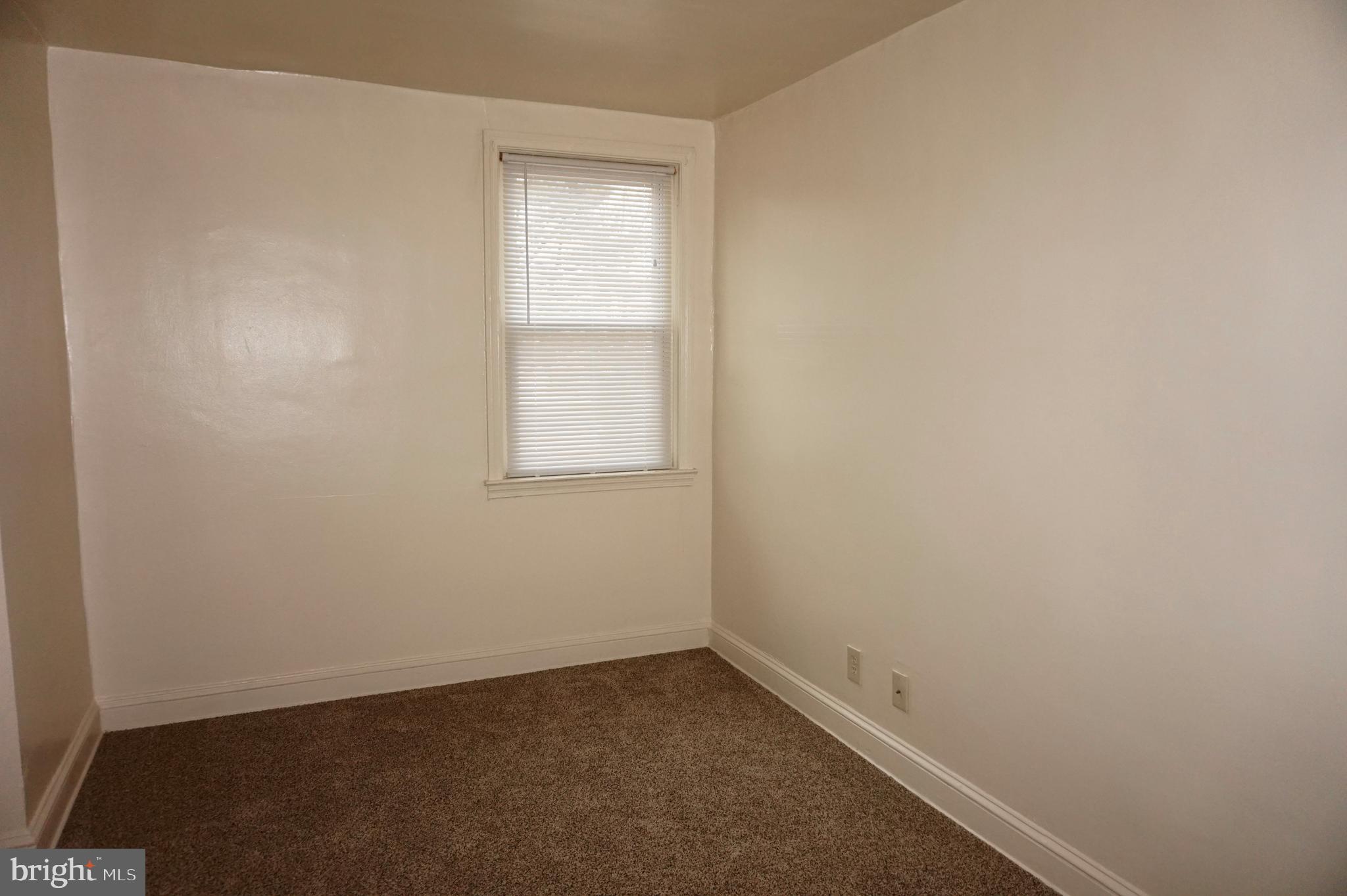 DUNDALK - Residential Lease