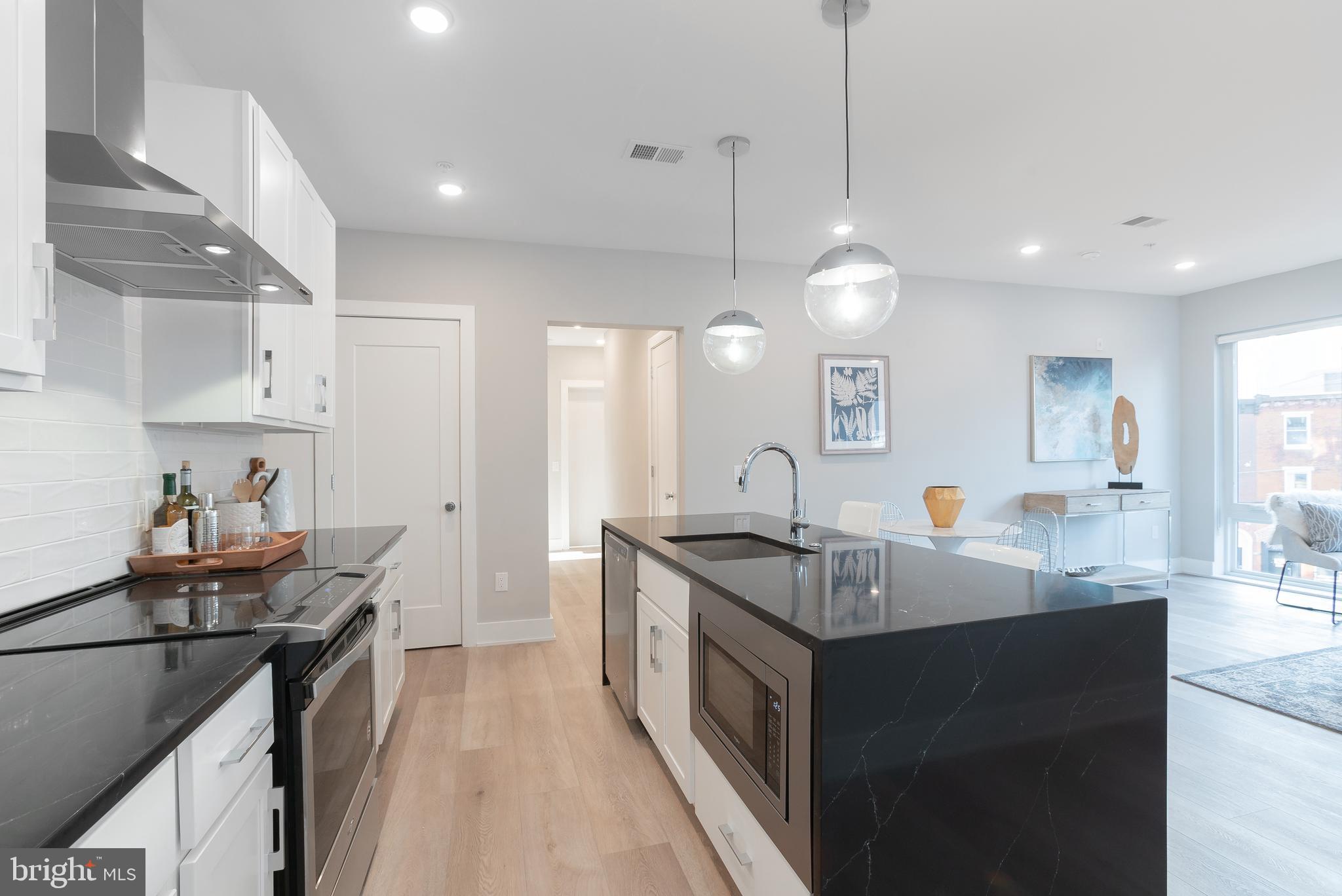 FRANCISVILLE - Residential Lease