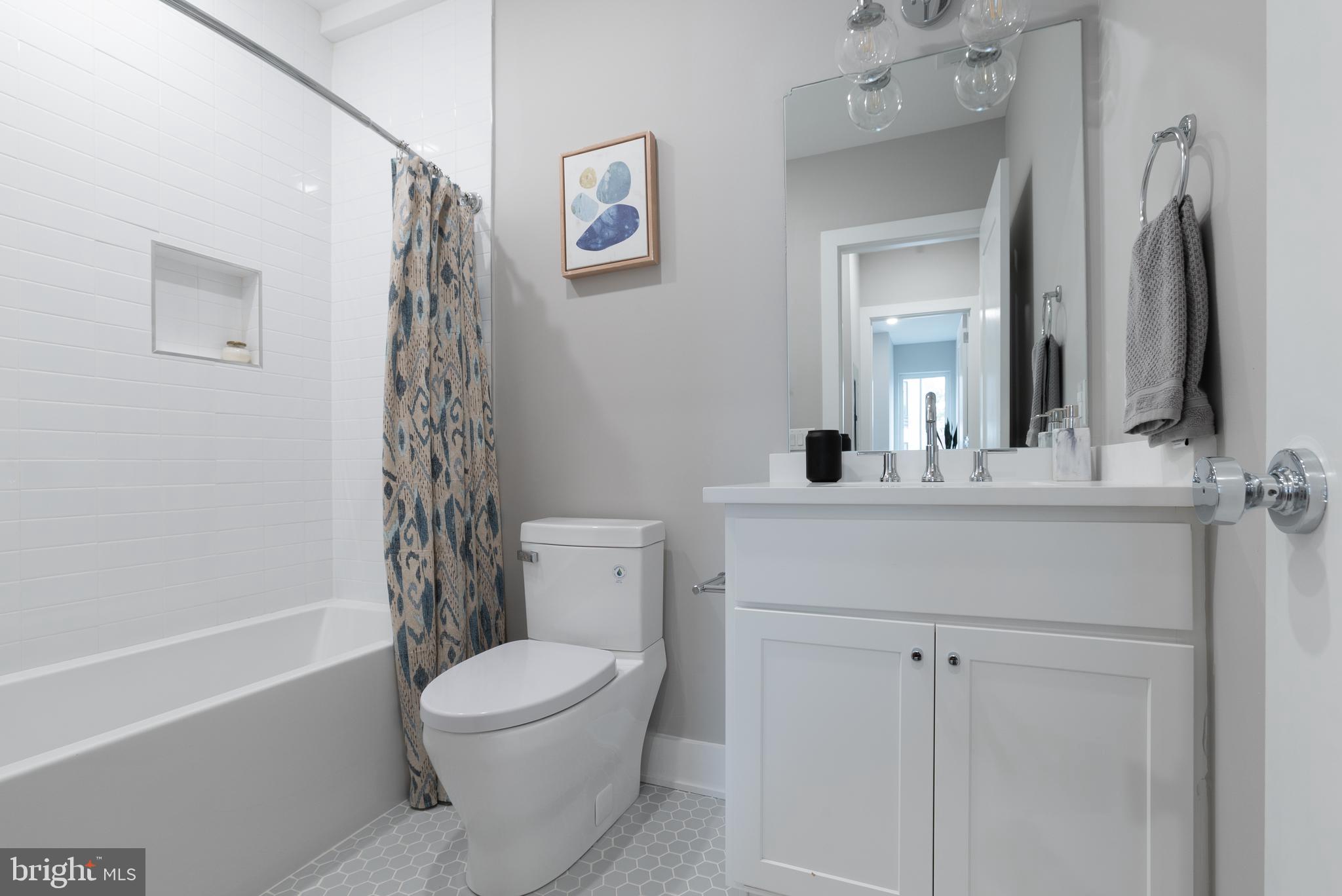 FRANCISVILLE - Residential Lease