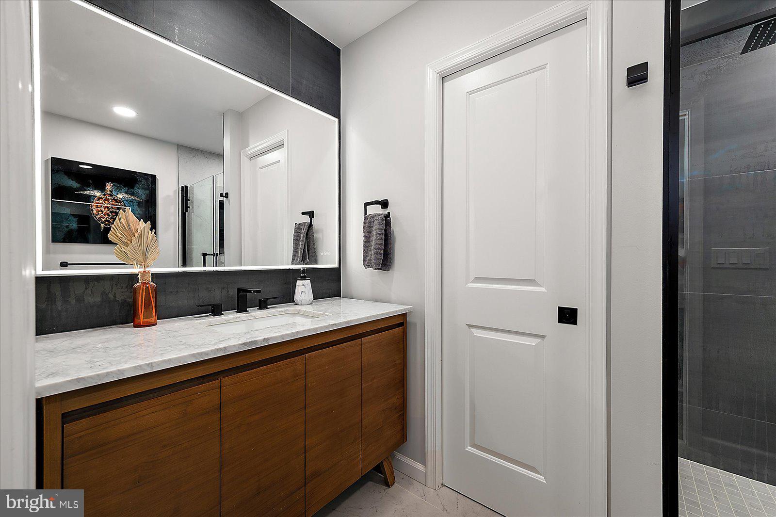 CAINE WOODS - Residential