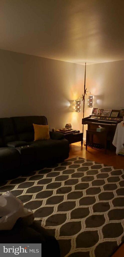 2030 JASPER STREET SE