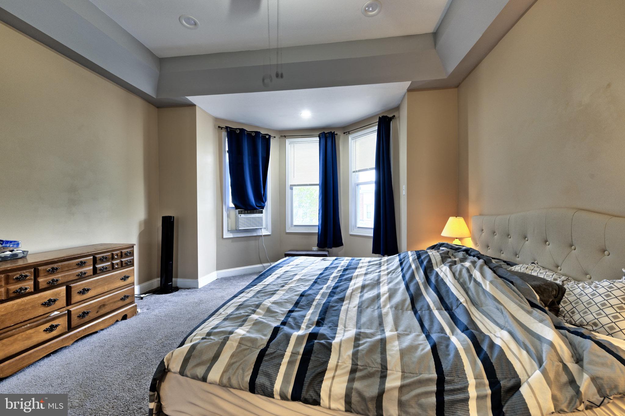 CHARLES VILLAGE - Residential Lease